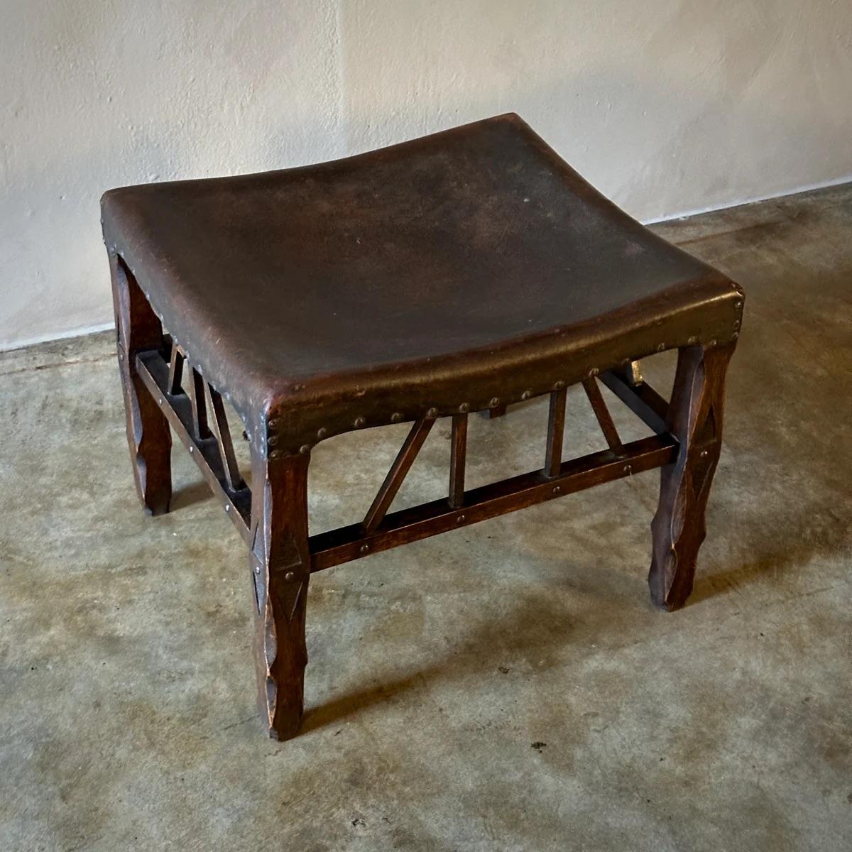 OAK Hocker im Angebot 2