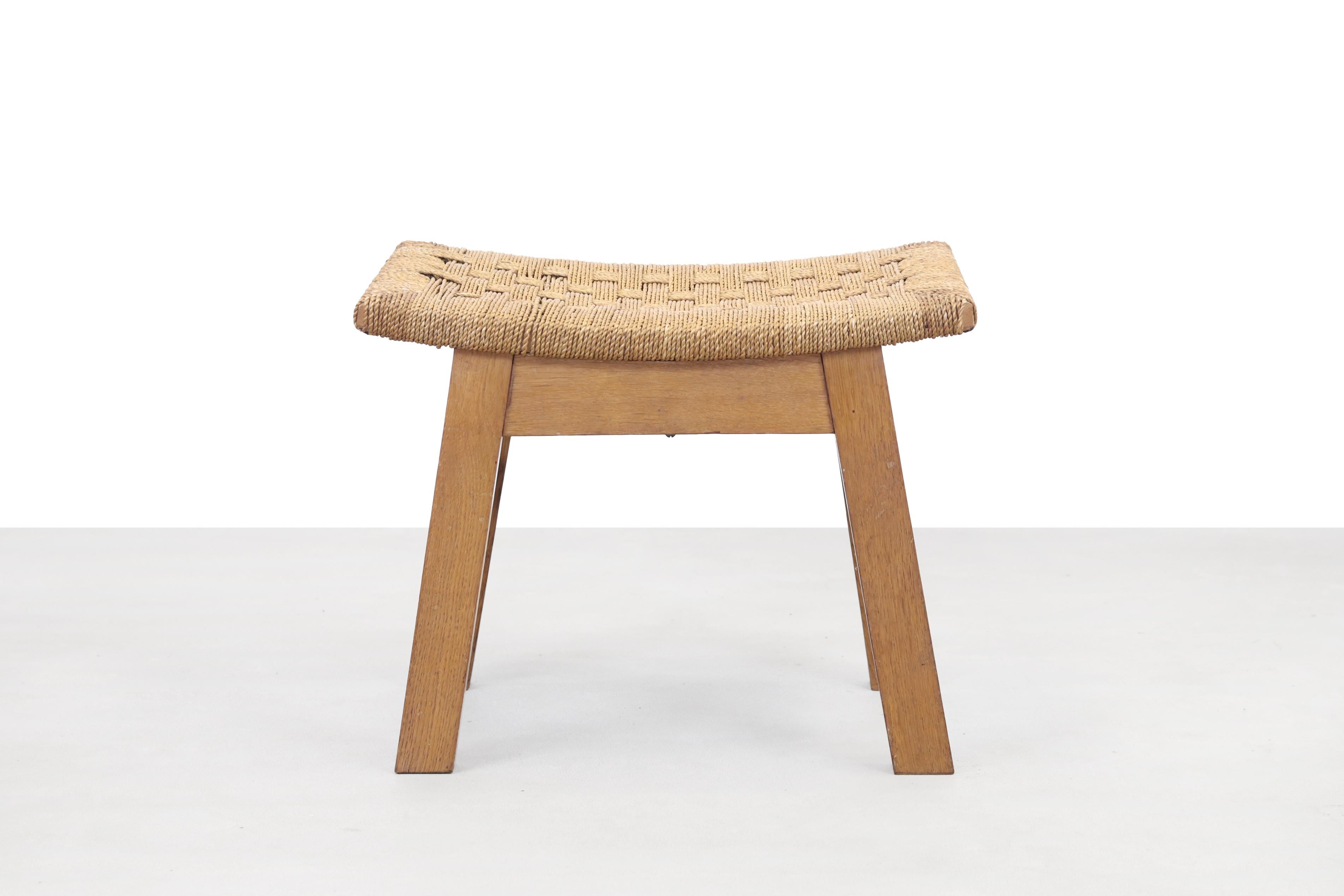 Vintage oak Shaker style stool with braided paper cord seat. You can also use this stool as a footstool for the sofa or armchair.