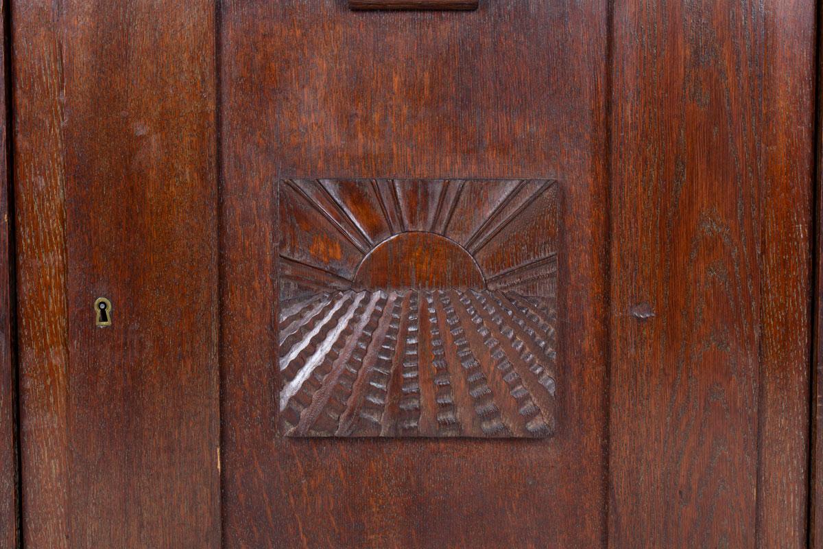 Mobile contenitore in Oak a 3 ante degli anni '50 in vendita 1