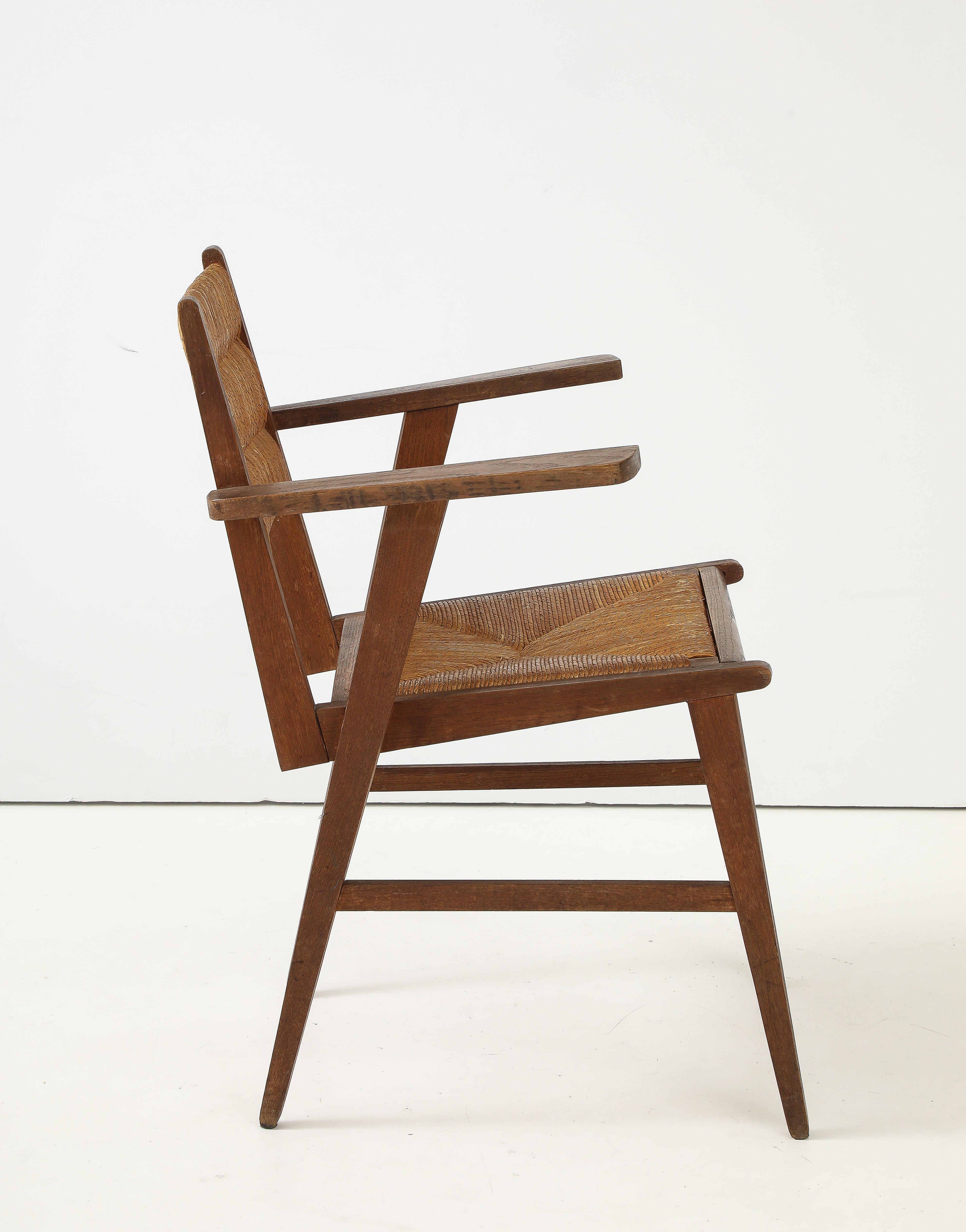 Französischer Sessel der Moderne aus Eiche und Stroh, Frankreich, um 1950 im Angebot 7
