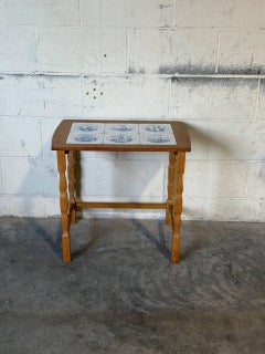 Oak Tile End Table with Blue and White Delft Tiles Vintage