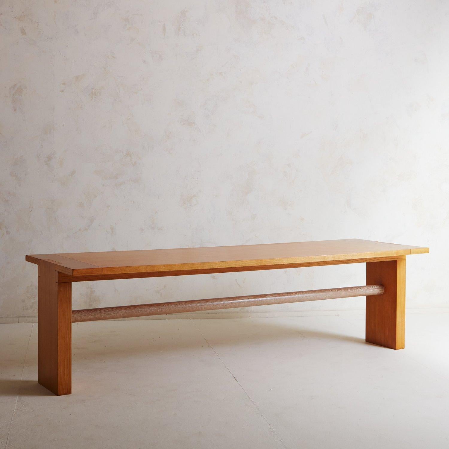 A gorgeous Valmarana table attributed to Carlo Scarpa for Gavina designed in the early 1970s. This sleek table was constructed with interlocked oak wood and has no hardware, indicative of the high level of craftsmanship. It has a large rectangular