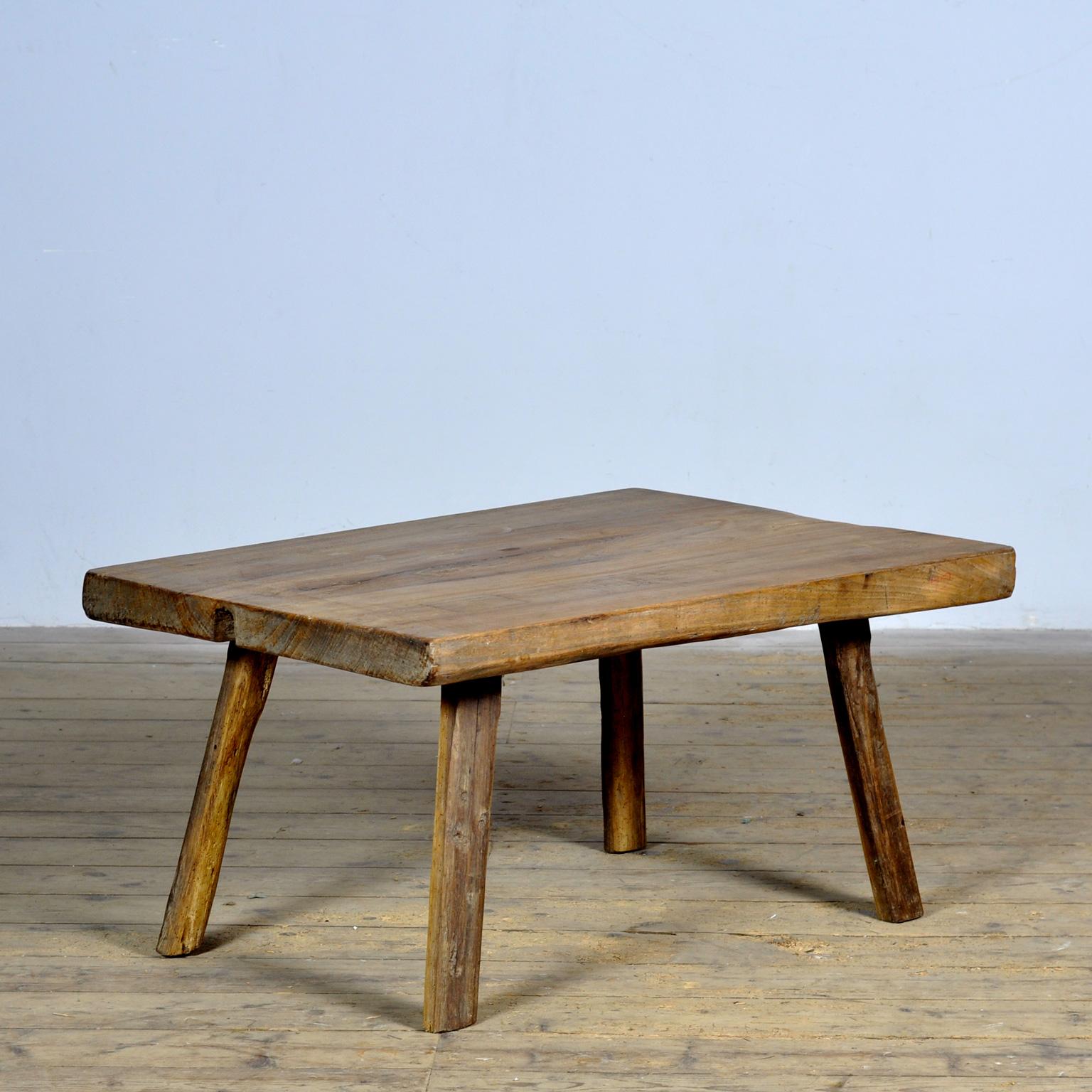 Hongrois Table Wabi Sabi en Oak, années 1930 en vente