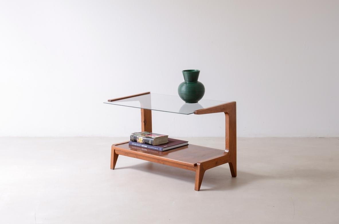 italien Oak wall coffee table attributed to Gio ponti en vente