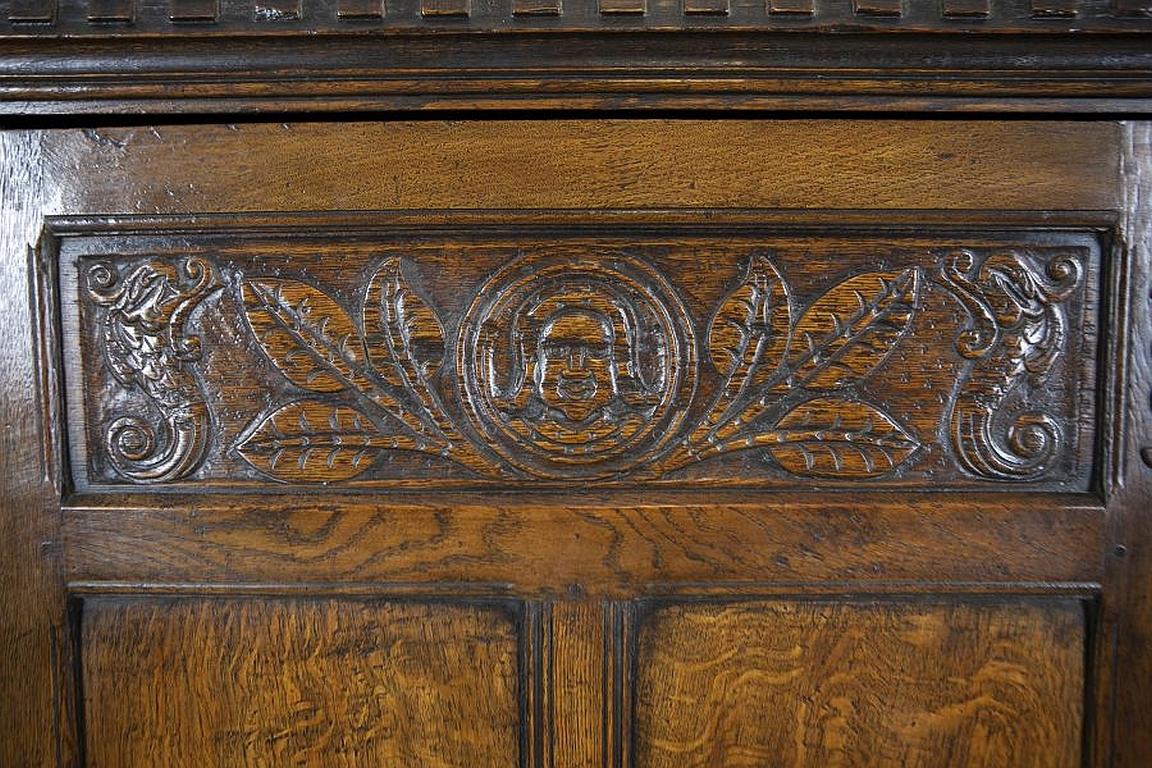 Richly Carved Oak Wardrobe From the Turn of the 19th and 20th Centuries 1