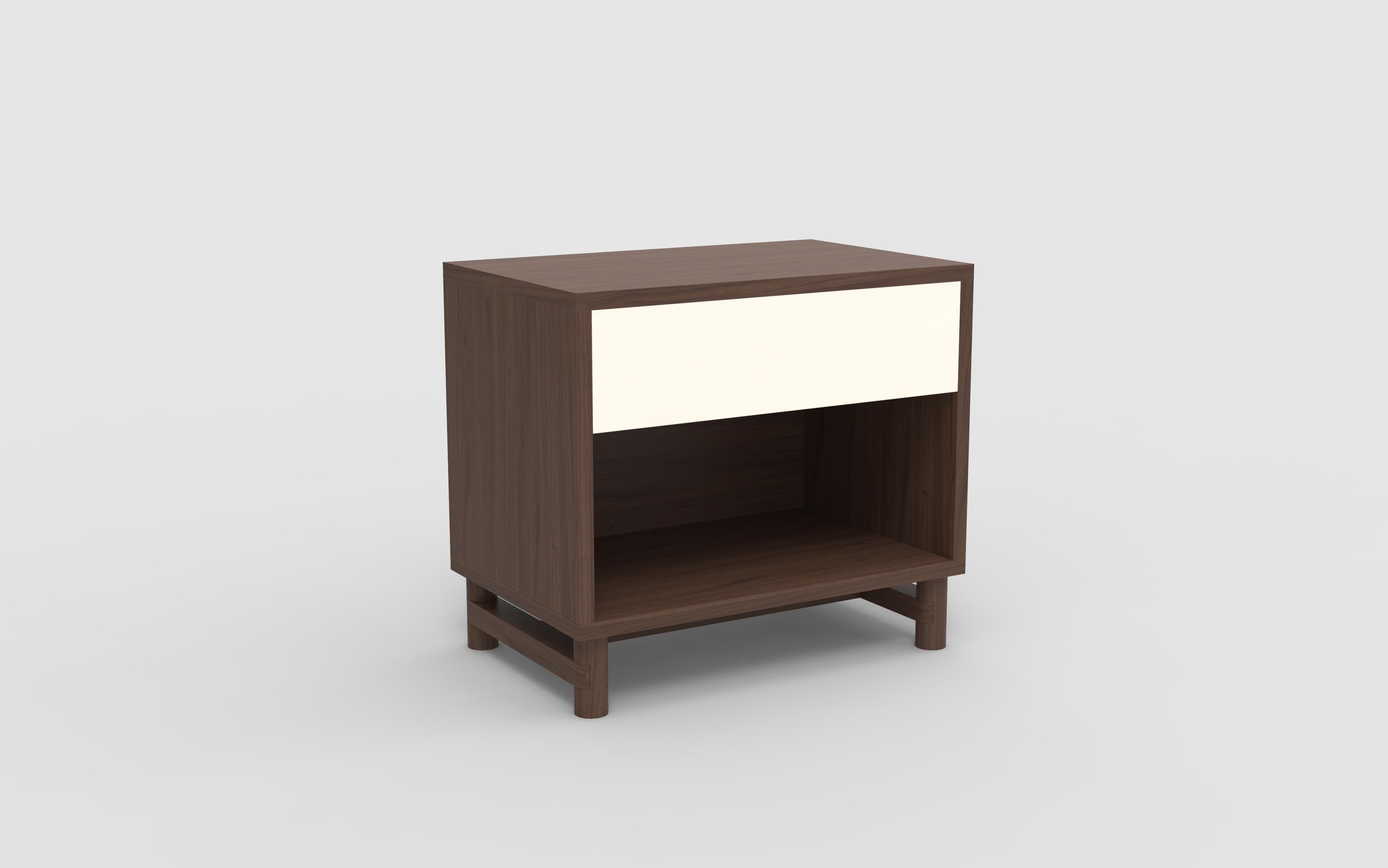 Contemporary Oak Wood Bedside Table with One '1' Drawer and Bottom Shelf in Oak Clear Lacquer For Sale