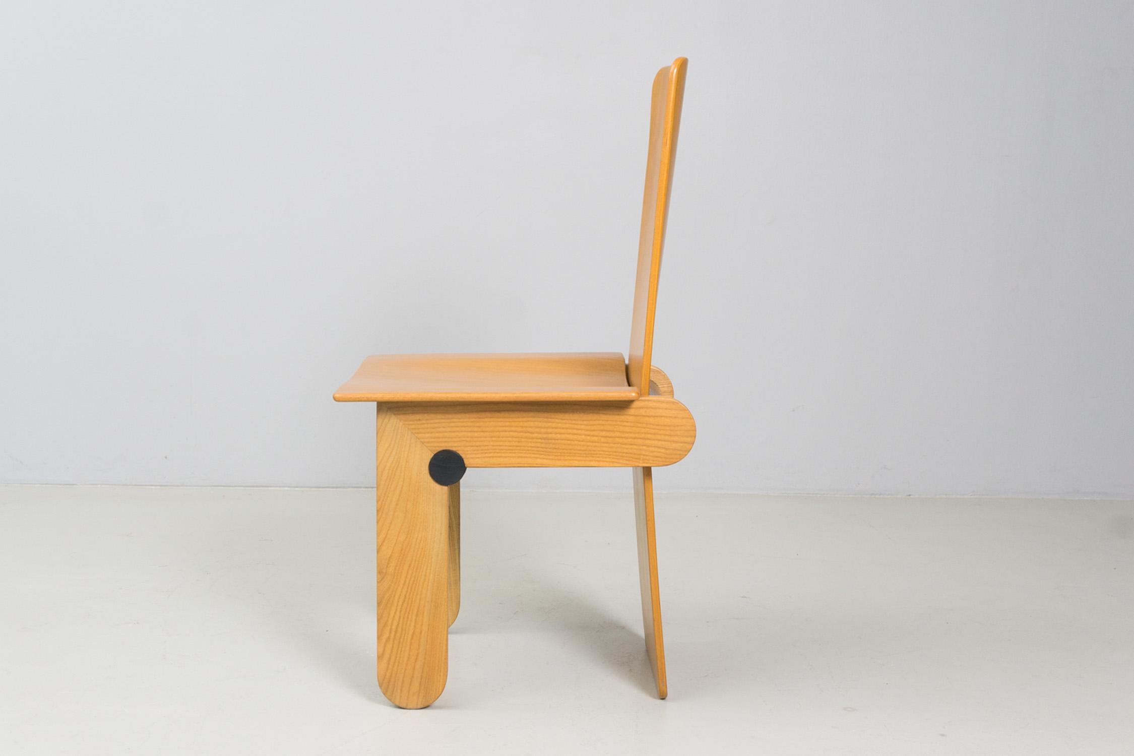 Stühle aus Eichenholz von Carlo Scarpa/ Gavina 1974 (Moderne der Mitte des Jahrhunderts) im Angebot