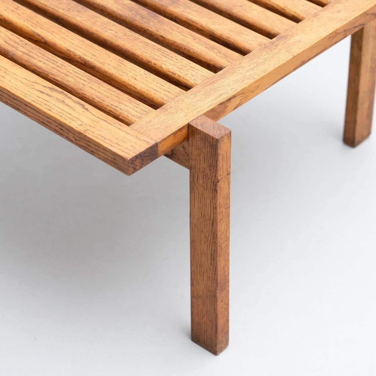 Table basse en Oak Wood - France, Circa 1950 en vente 7