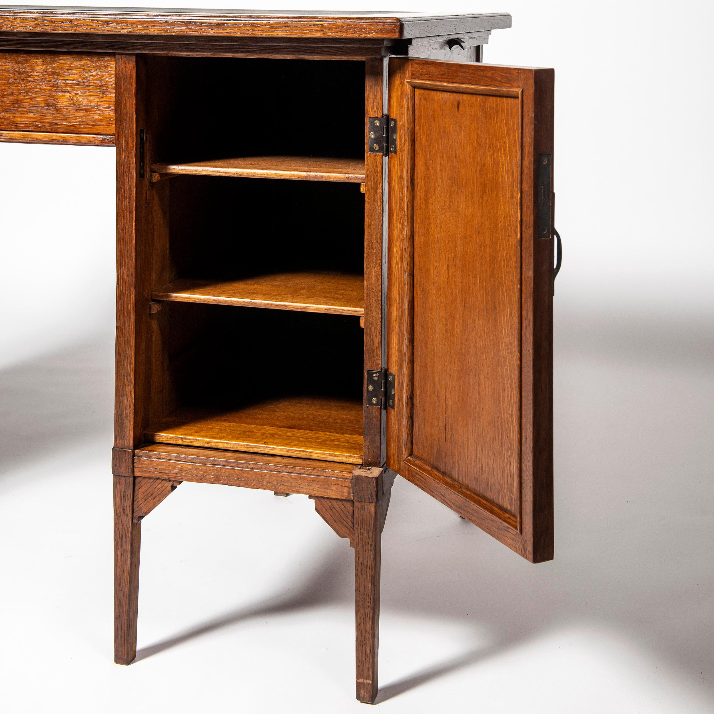 Oak Wood, Iron and Leather Desk, Scotland, Early 20th Century 2