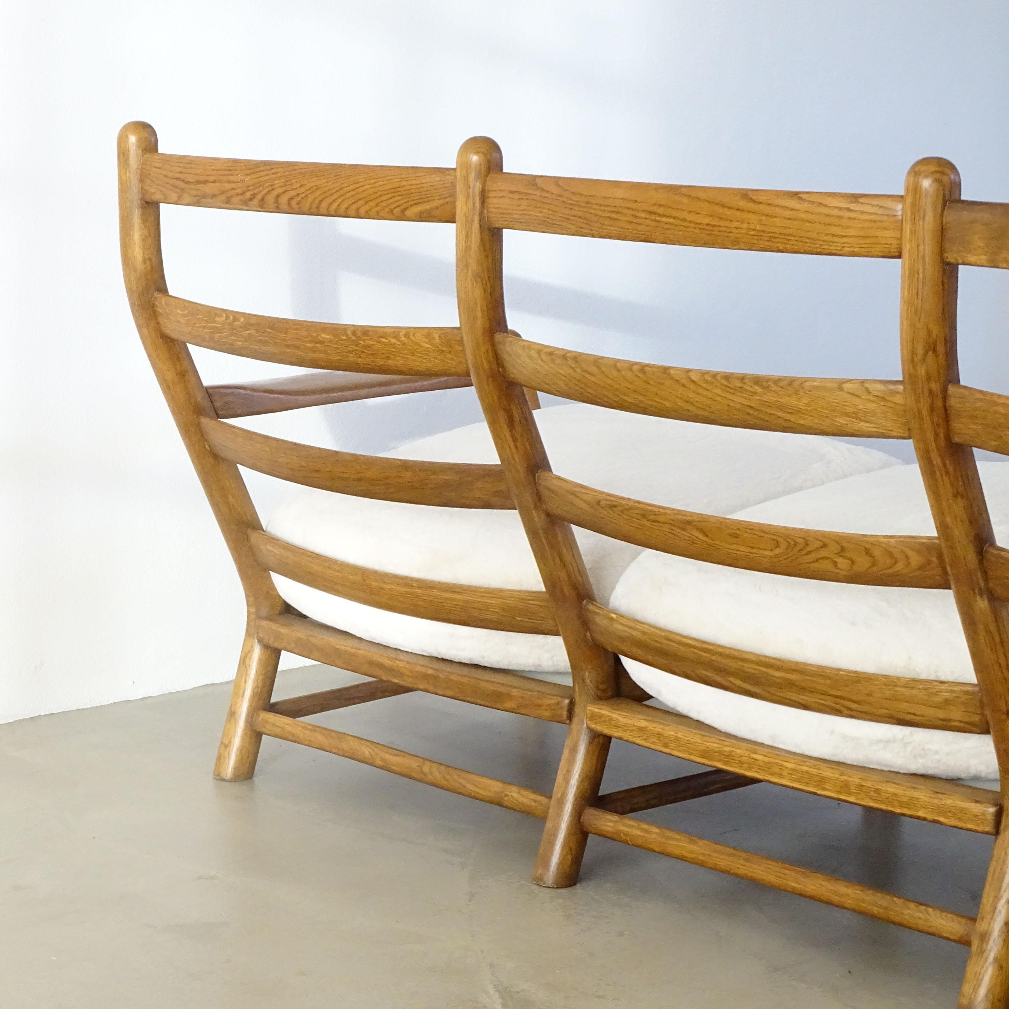 OAK Wood Dreisitziges Sofa, Europa 1960er Jahre im Angebot 3