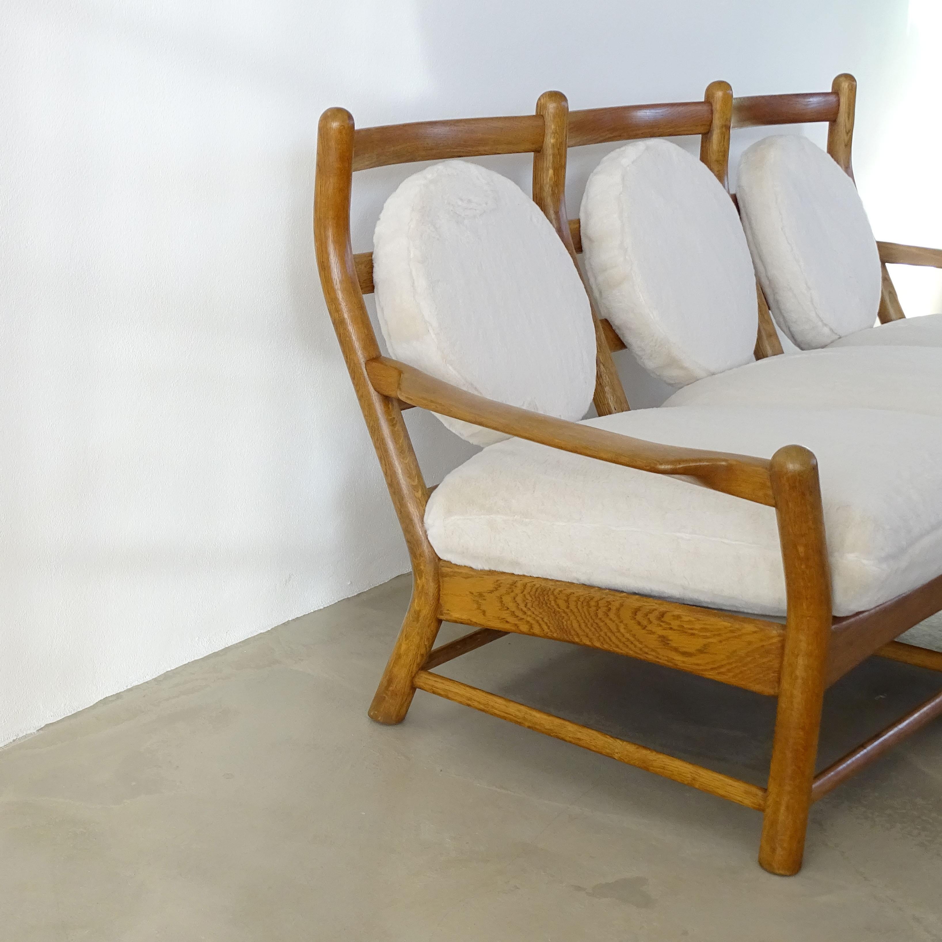 Oak wood Three seater sofa, Europe 1960s In Good Condition For Sale In Milan, IT
