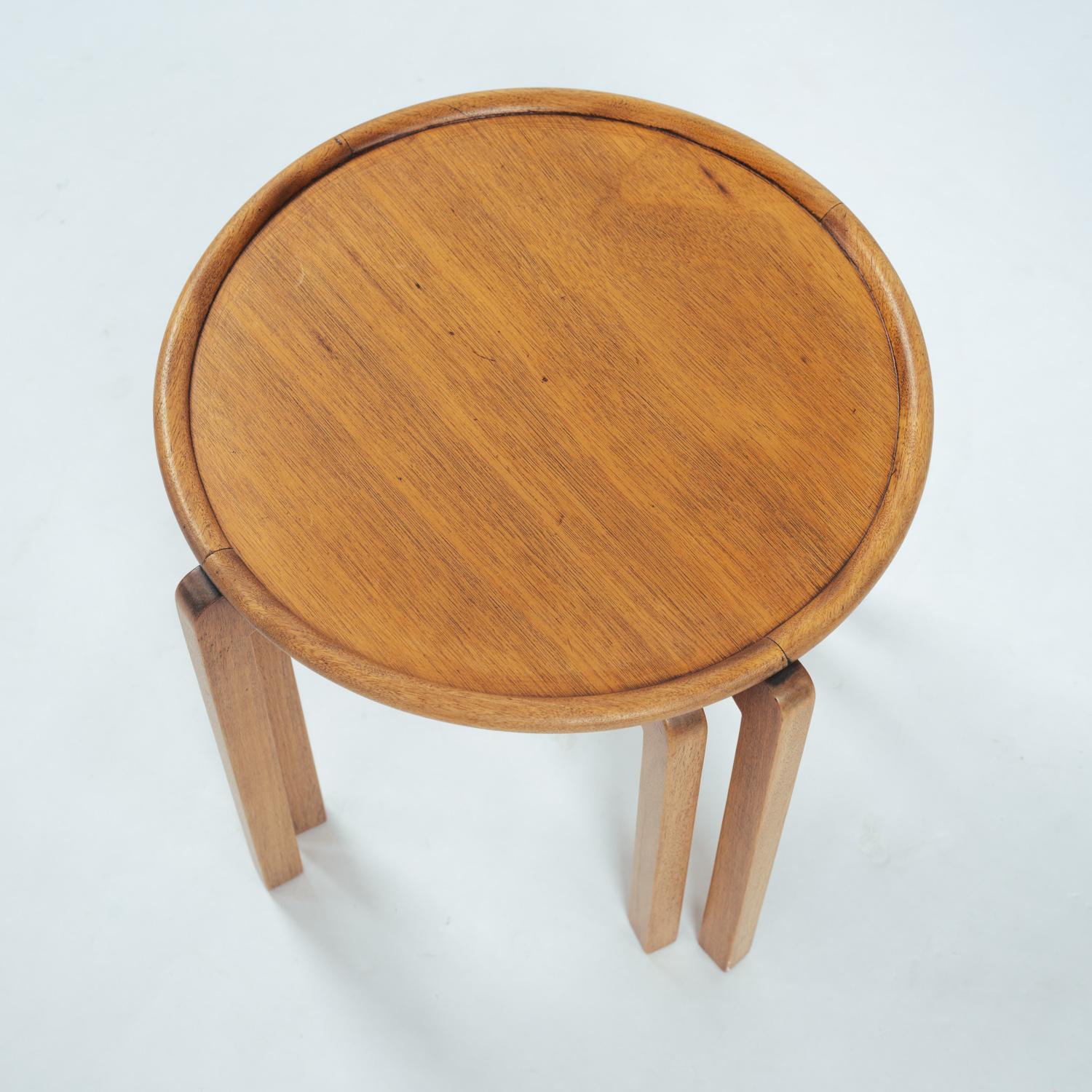 Oak wooden round Art Deco Nesting tables Amsterdam School, 1920, The Netherlands For Sale 1