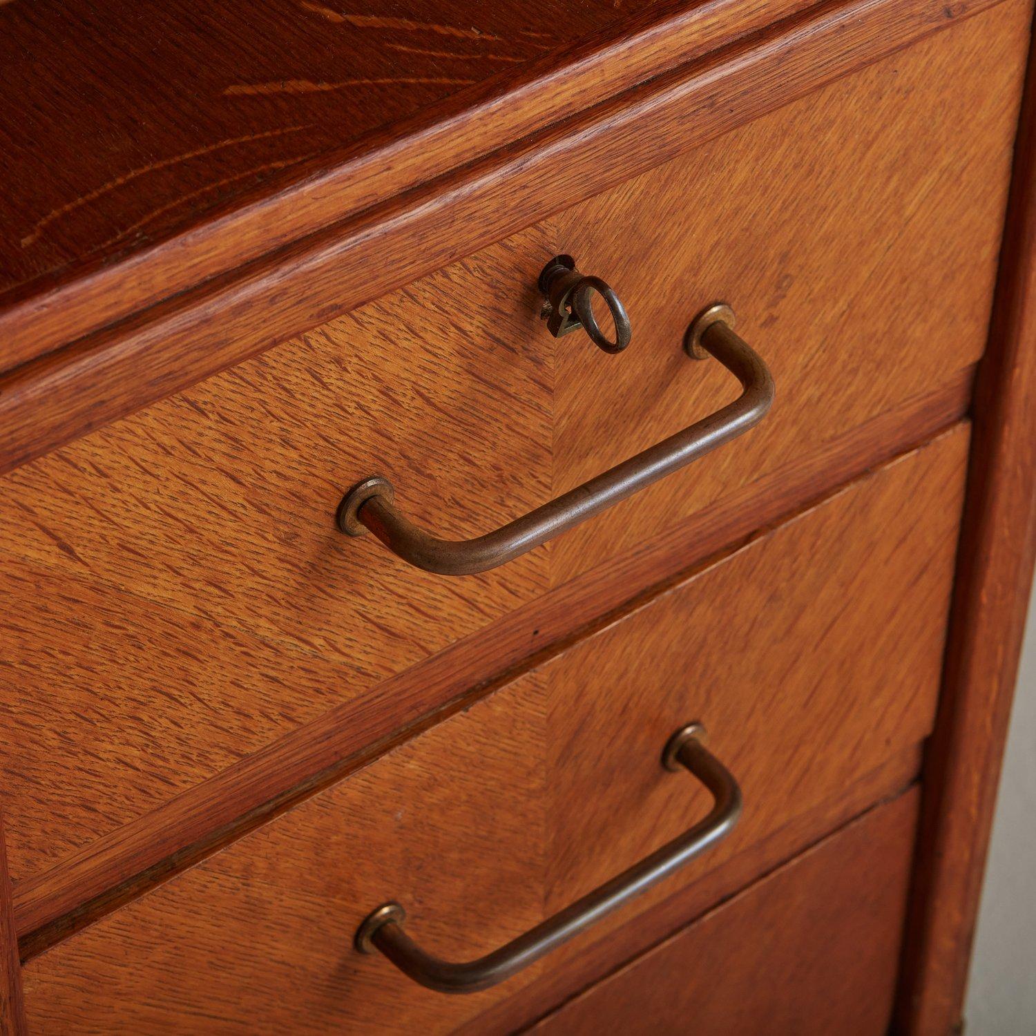 Mid-20th Century Oak Writing Desk in the Style of Guillerme Et Chambron, France 1950s