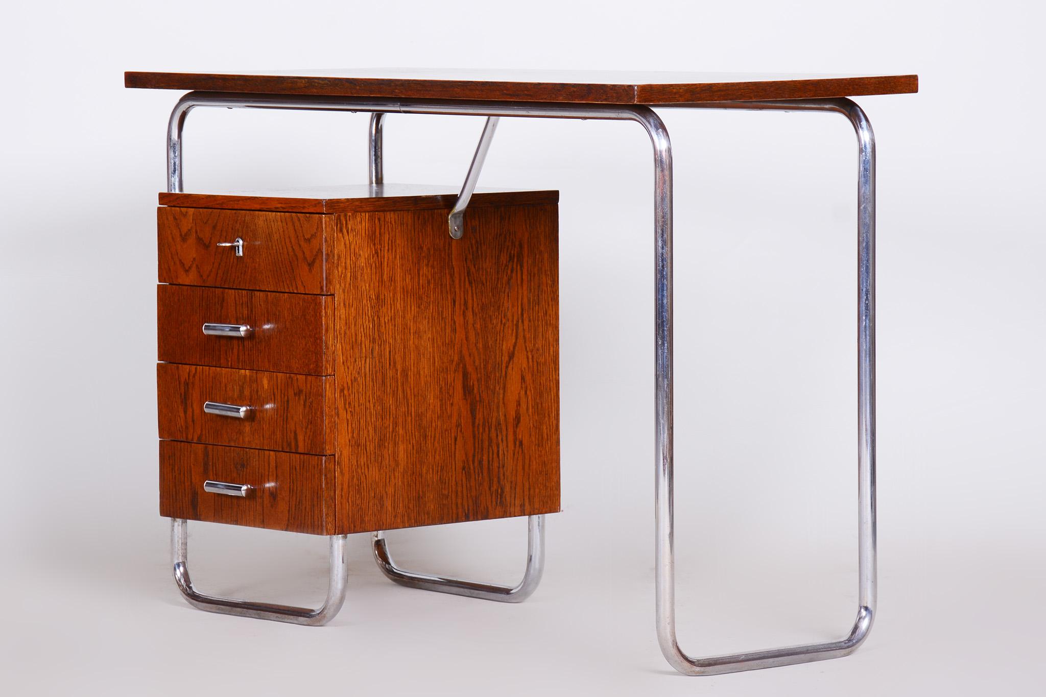 20th Century Oak Writing Desk Made in 1930s Czechia by Robert Slezak, Bauhaus Style, Restored