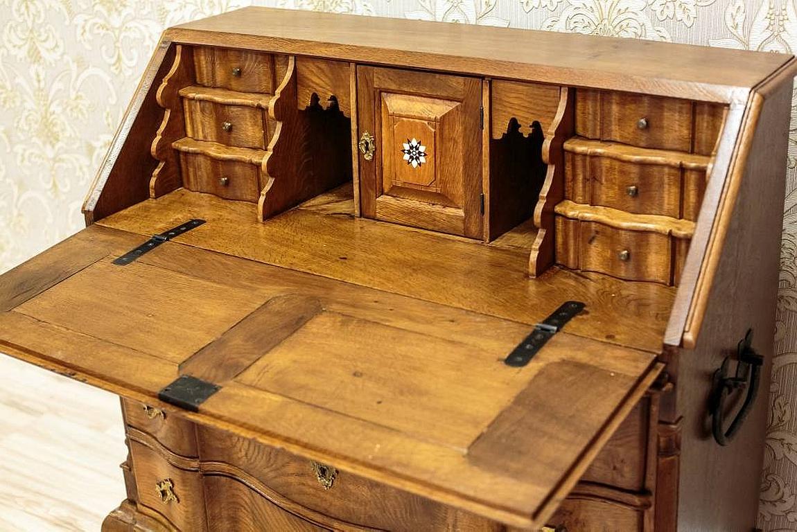 Restored Baroque Revival Oak Writing Desk, circa 1890 In Good Condition In Opole, PL