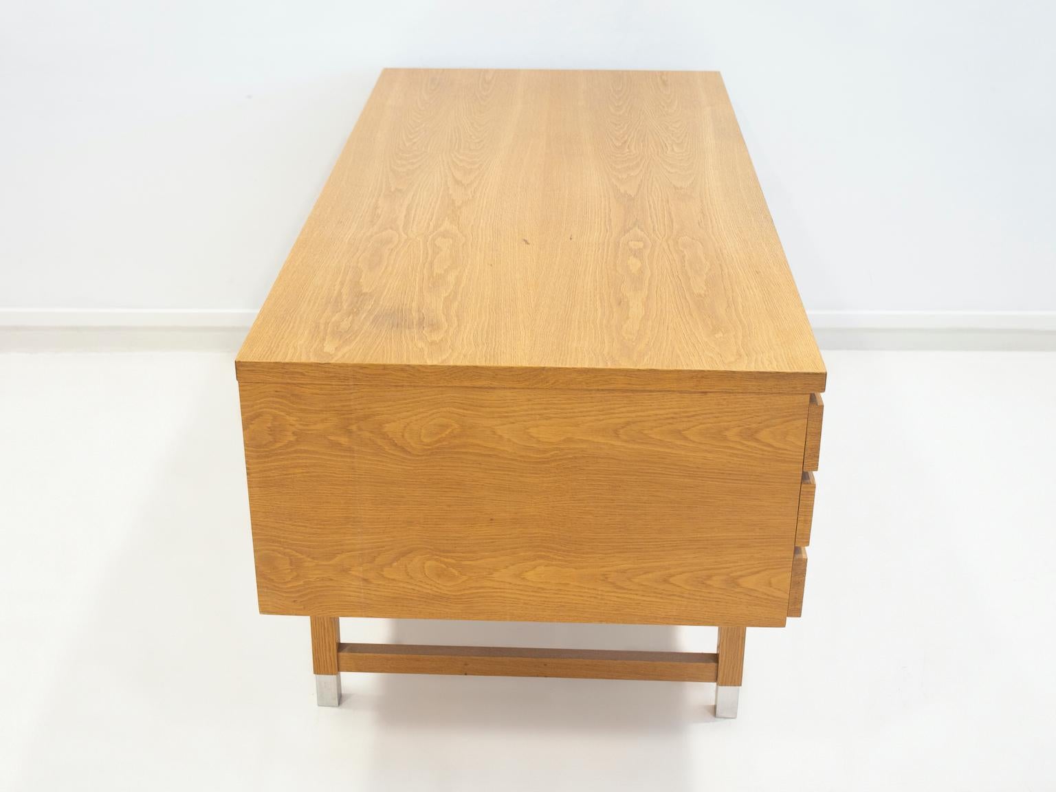 Oak Writing Desk with Aluminum Details Attributed to Kai Kristiansen For Sale 9