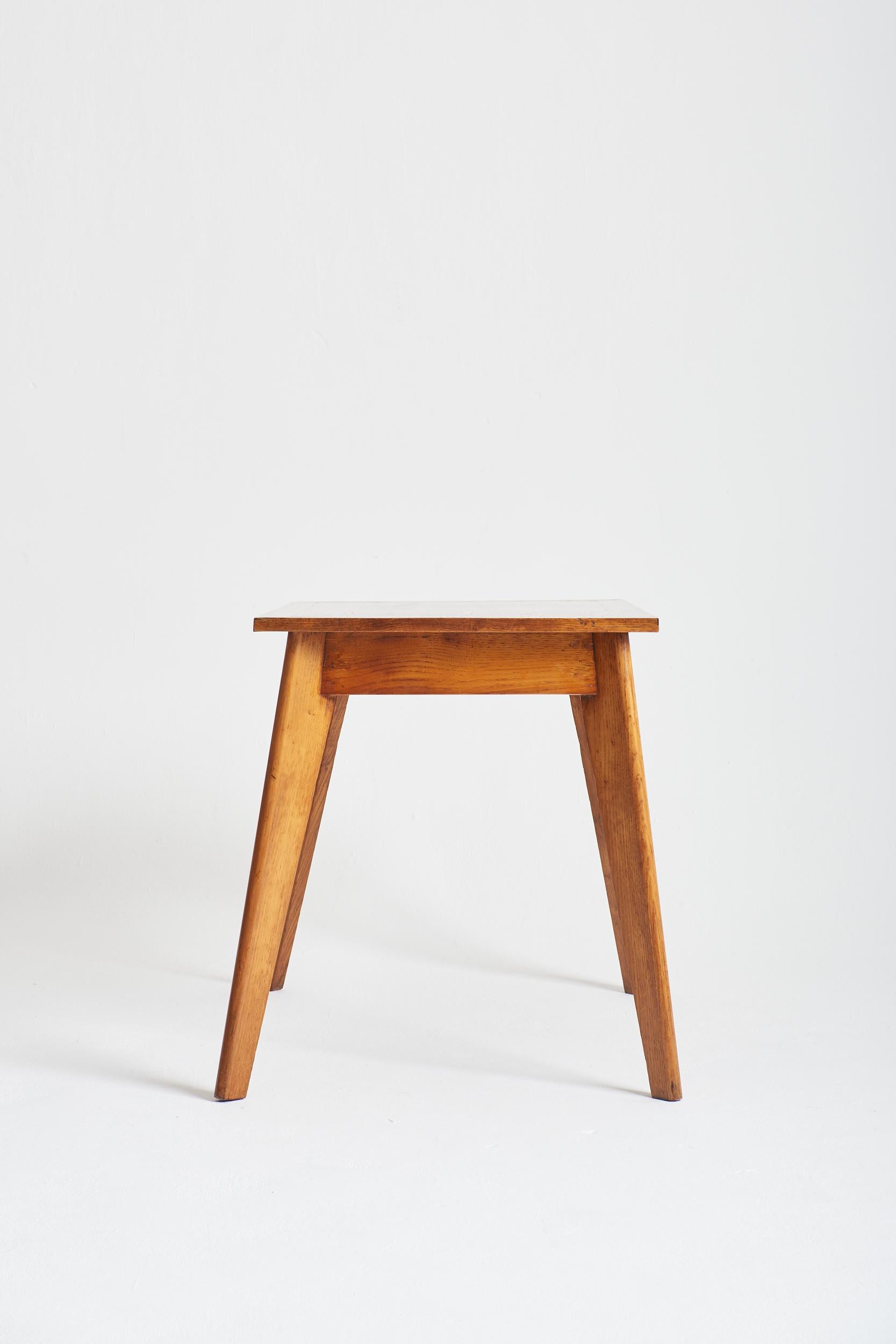 20th Century Oak Writting Table in the Manner of Jean Prouvé