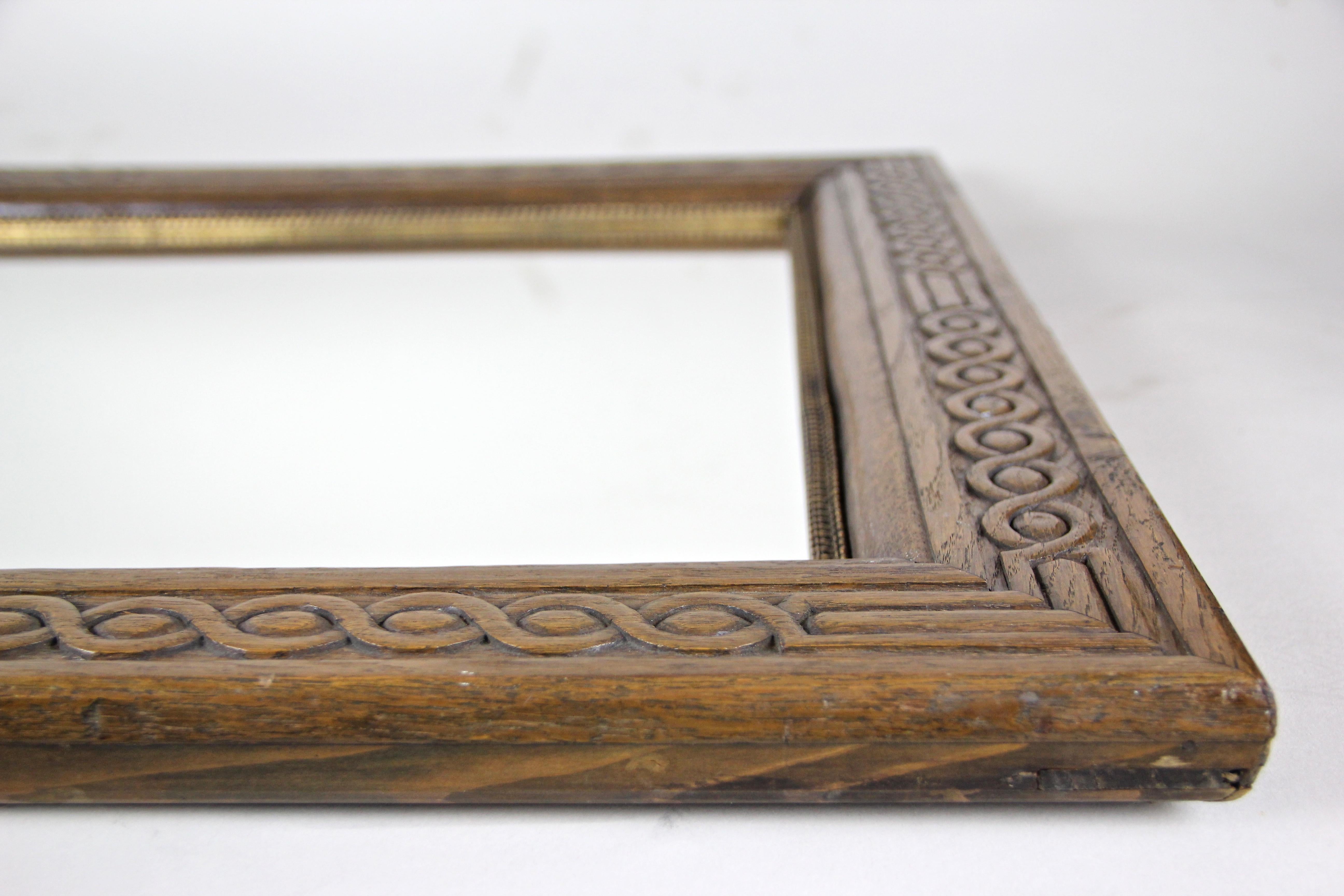 Oakwood Wall Mirror Hand Carved, Austria, circa 1890 For Sale 3