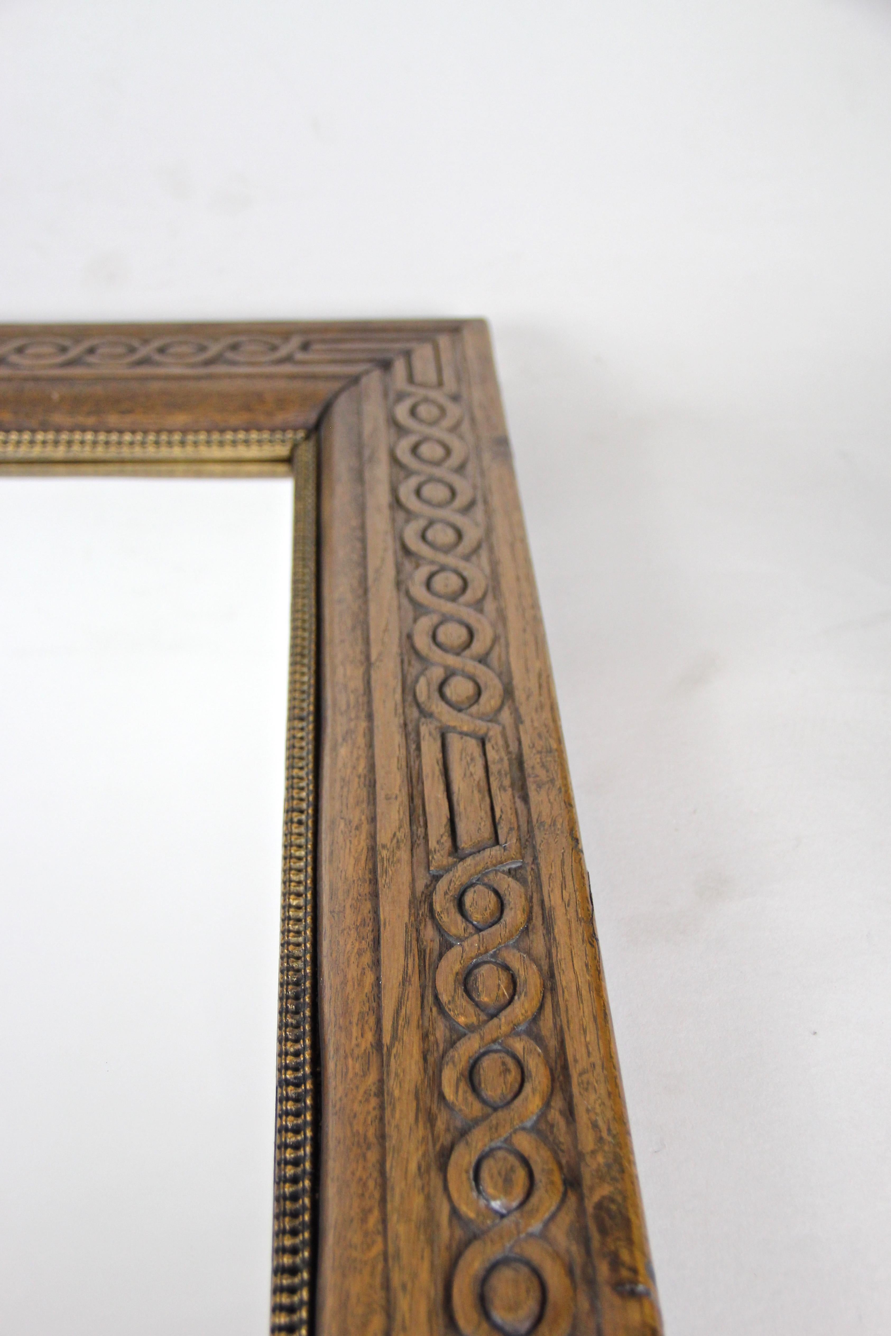 Oakwood Wall Mirror Hand Carved, Austria, circa 1890 For Sale 4