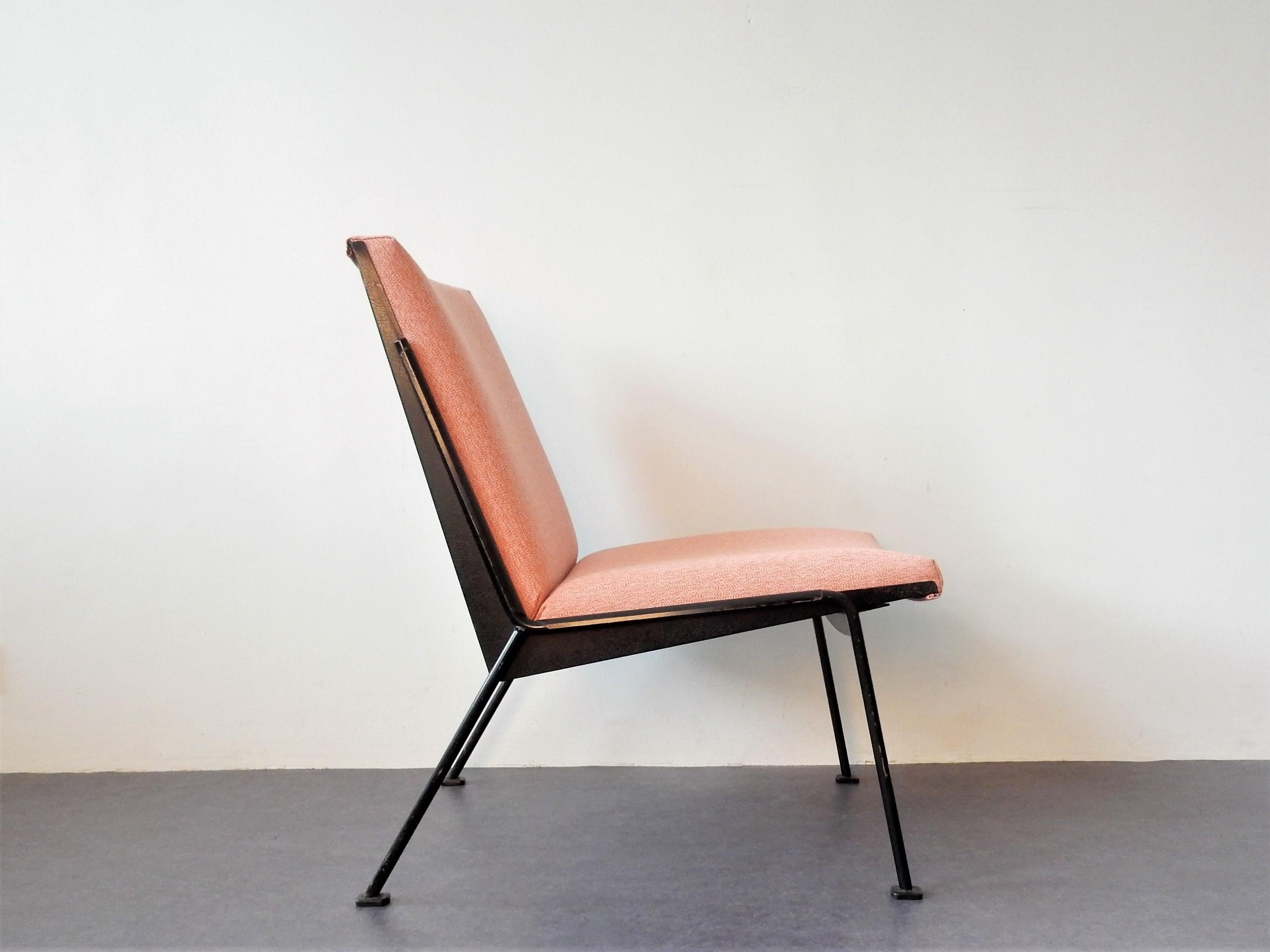 Mid-Century Modern 'Oase' Lounge Chair by Wim Rietveld for Ahrend de Circel, 1950s For Sale
