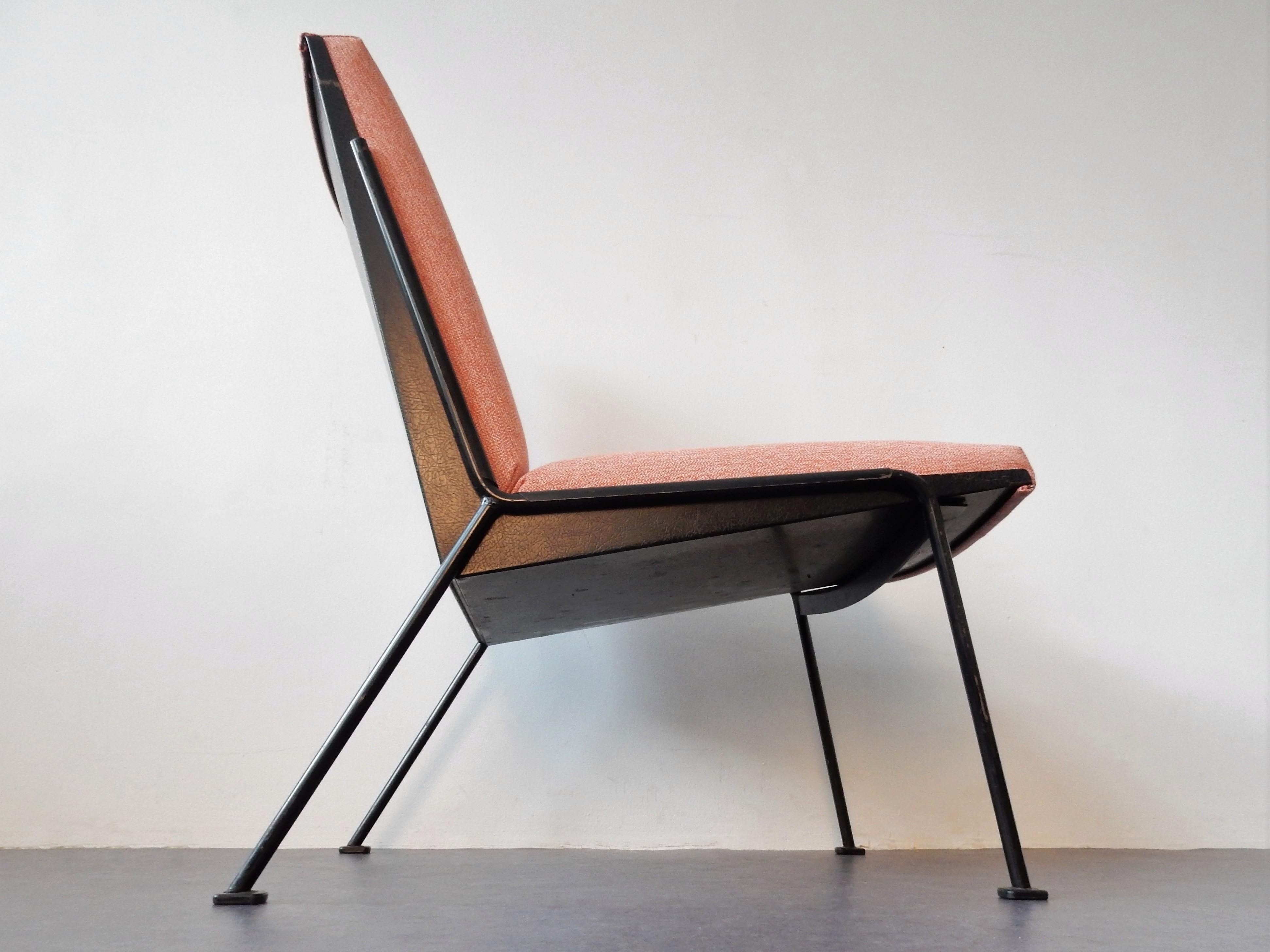 'Oase' Lounge Chair by Wim Rietveld for Ahrend de Circel, 1950s For Sale 2