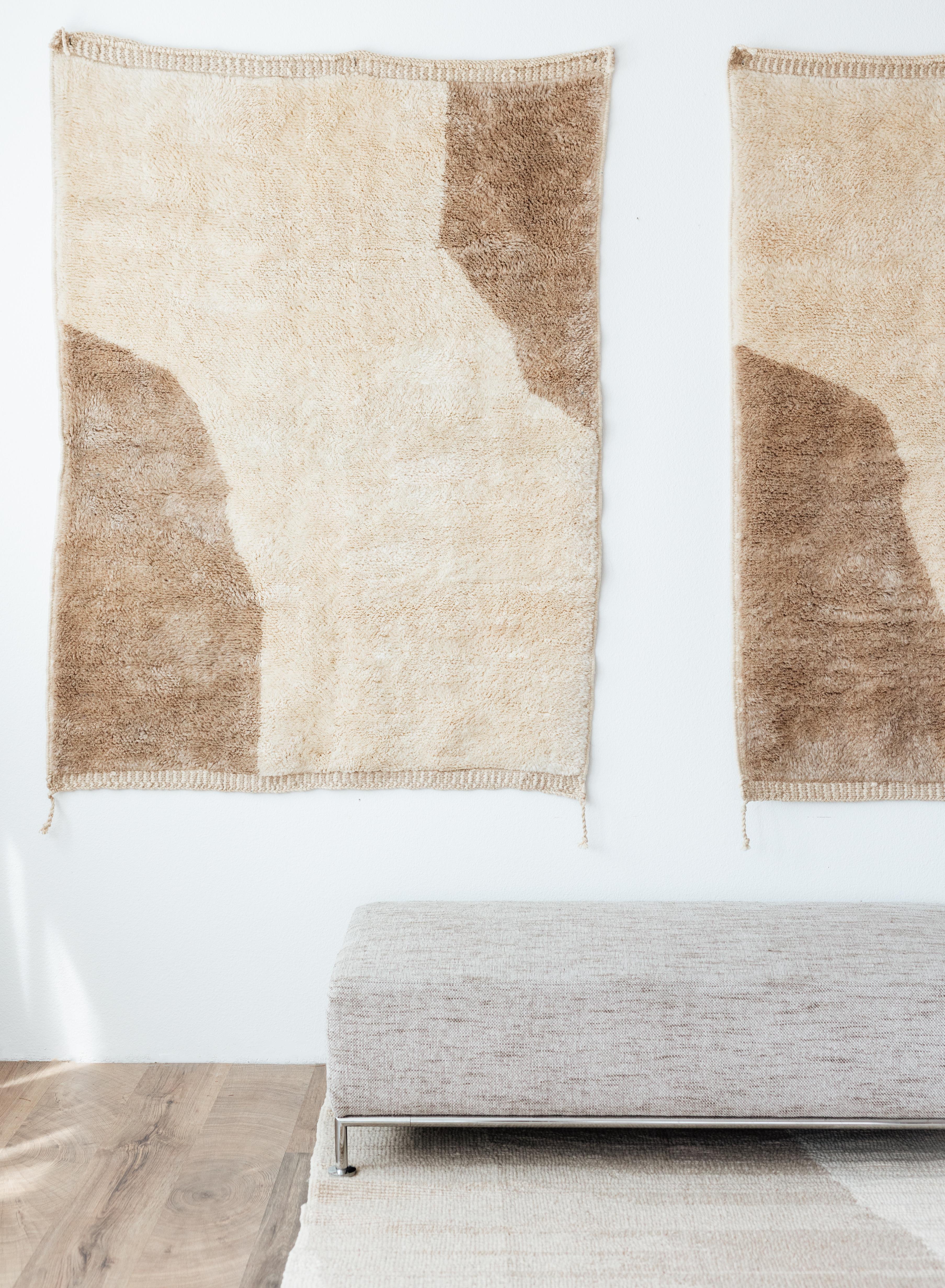 OASIS Custom Berber Wool Rug Modern Handwoven Large Minimalist Contemporary In New Condition For Sale In Hammamet, MA