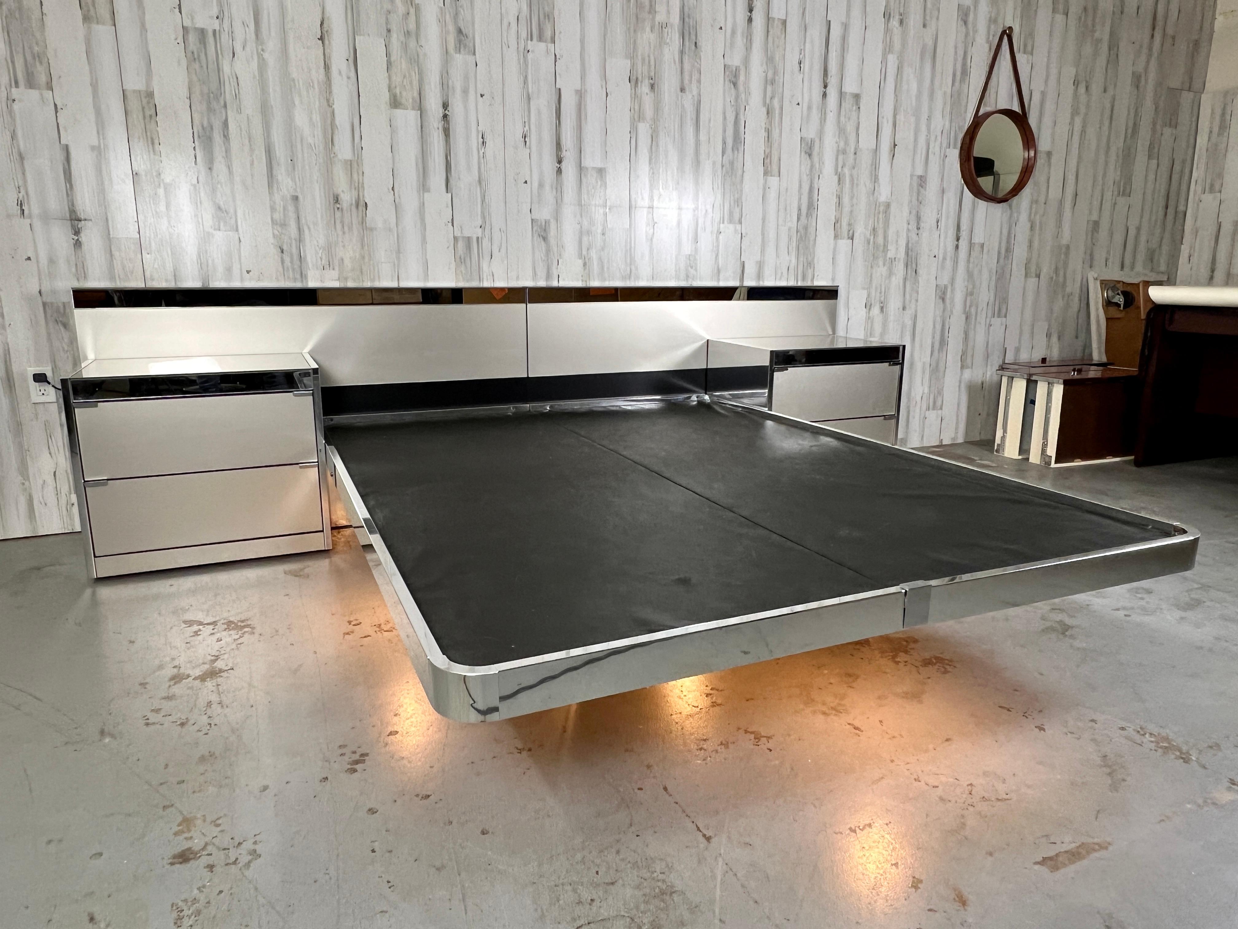O.B. Solie for Ello Chrome & Mirror Platform Bed-Queen Size 12