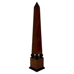 Obelisco decorativo
