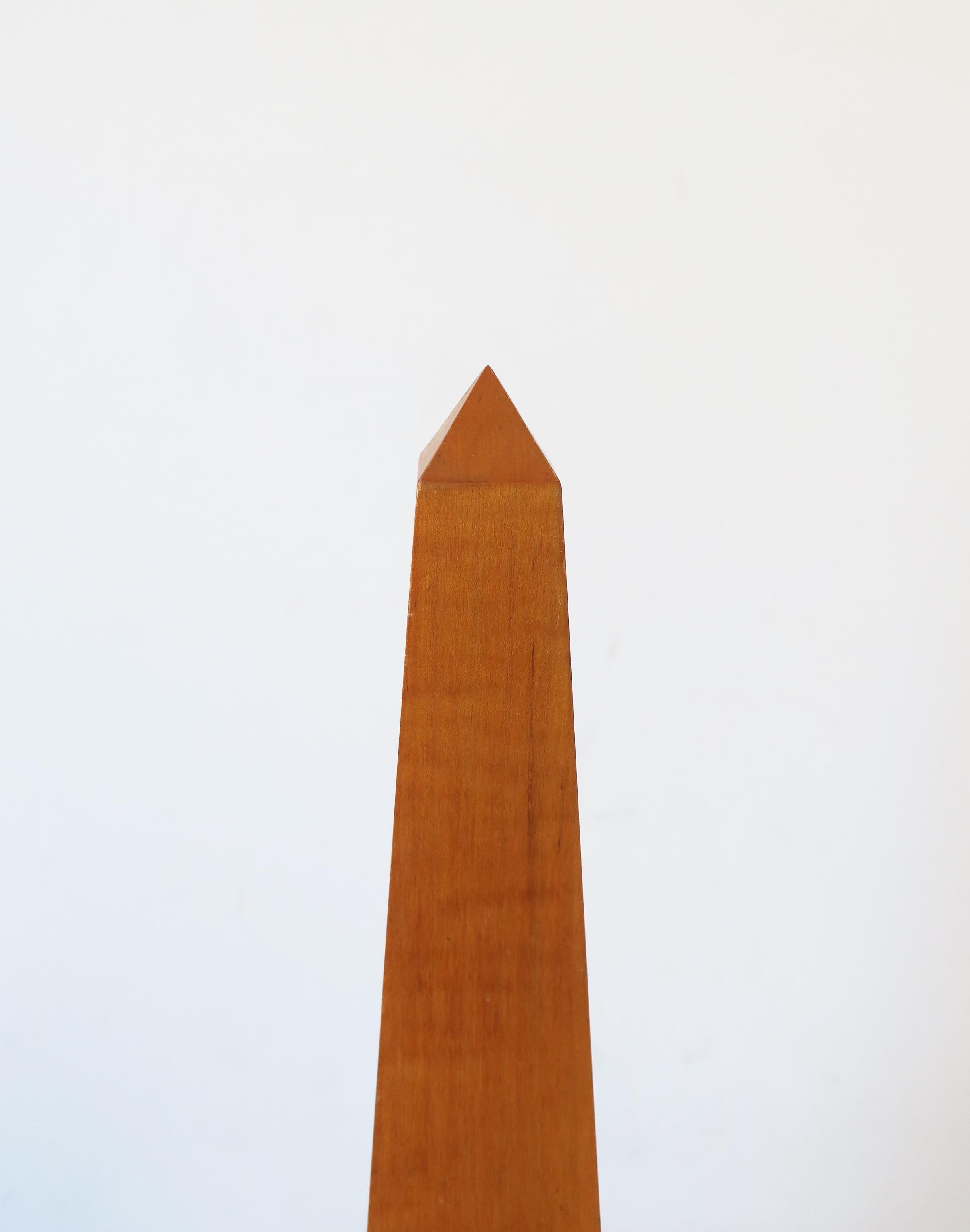 Obelisk in Black and Brown 3