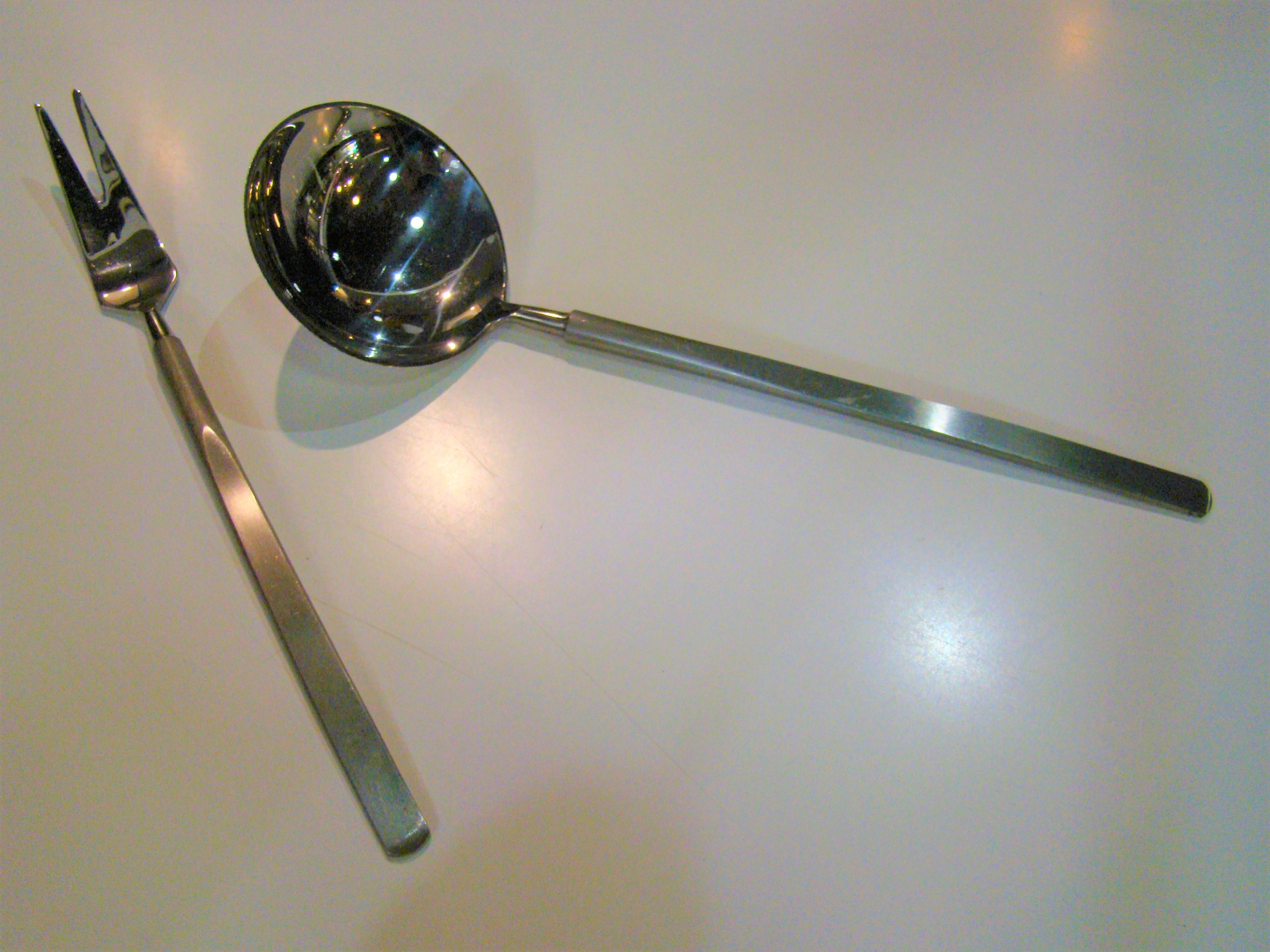 Obelisk Stainless Flatware by Erik Herlow for Copenhagen Cutlery Service for 8 For Sale 2