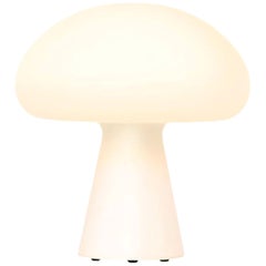 Lampada da tavolo ricaricabile in vetro 'Obello' di Bill Curry per Gubi