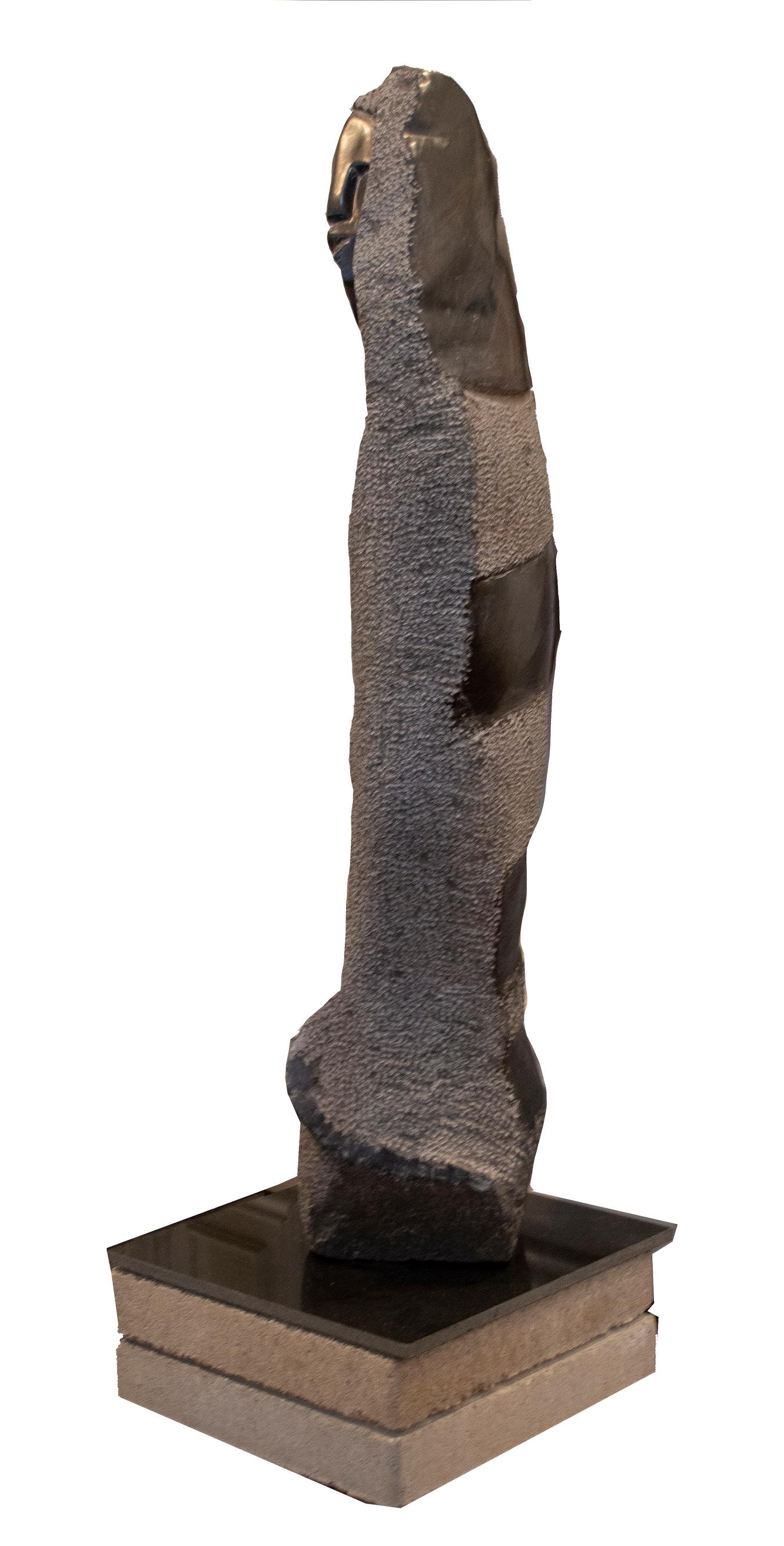„Fish Totem“ Original signierte Shona-Skulptur aus Stein von Obert Mukumbi im Angebot 3