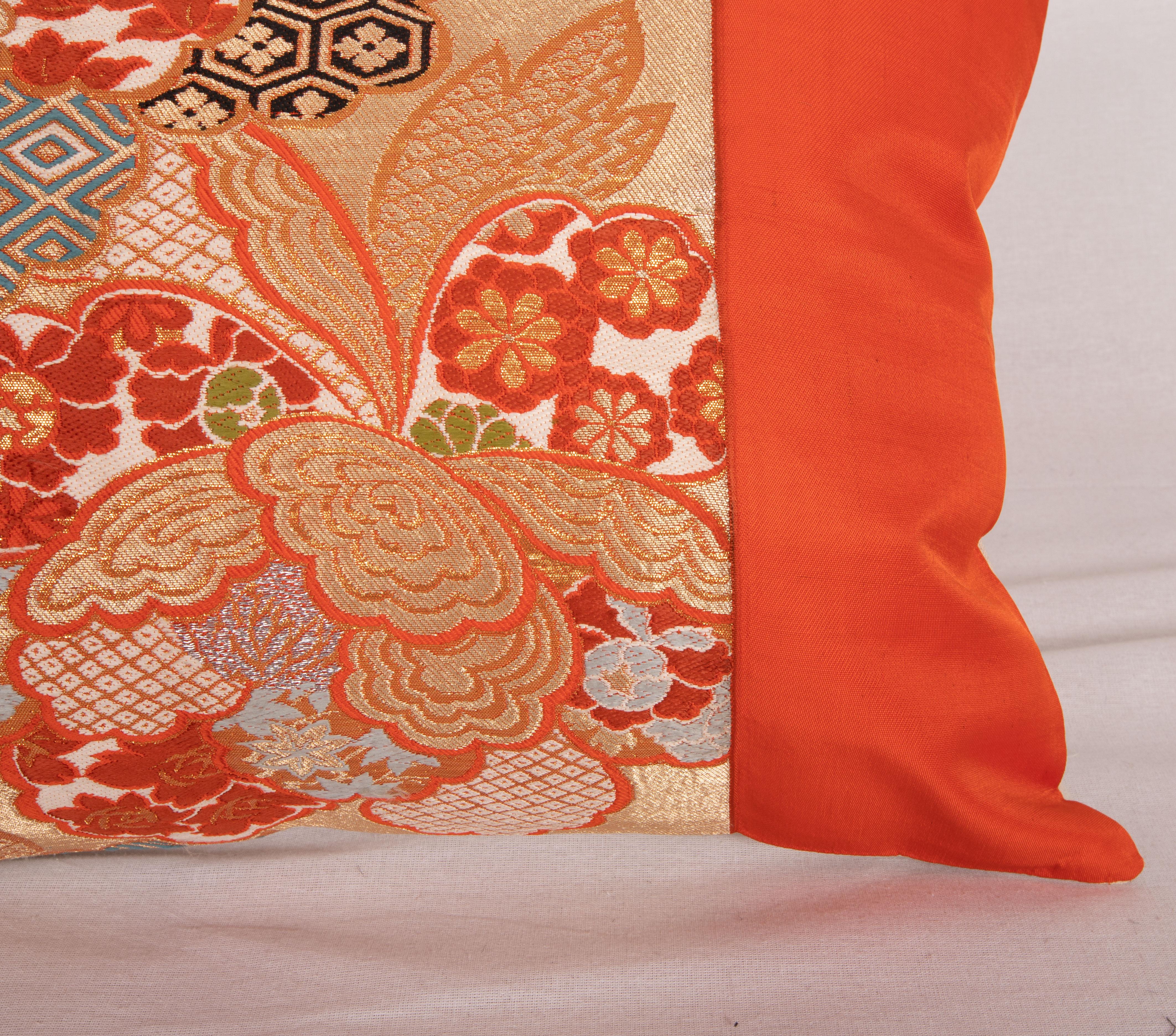 Tissé à la main Obi couverture d'oreiller, Japon, milieu du 20e siècle en vente