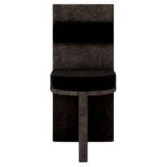 Objet 04 Noir Seating (Ses sièges) de Volta