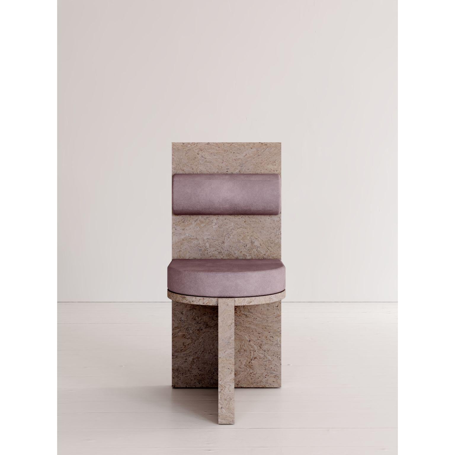 Objeto 04 asientos violeta de Volta
Dimensiones: P 45 x An 40 x Al 90 cm
Materiales: Corcho y terciopelo
También disponible en varios colores. Póngase en contacto con nosotros.

COLECCIÓN MEÏ
La colección Meï nació del deseo de poner de