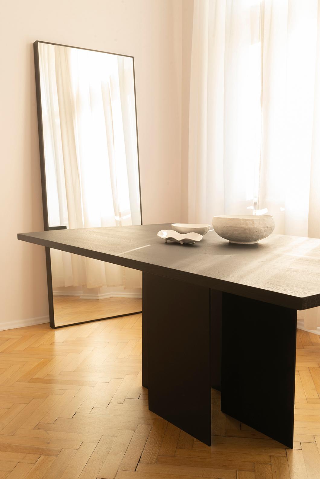 Object 056 Table by NG Design In New Condition In Geneve, CH