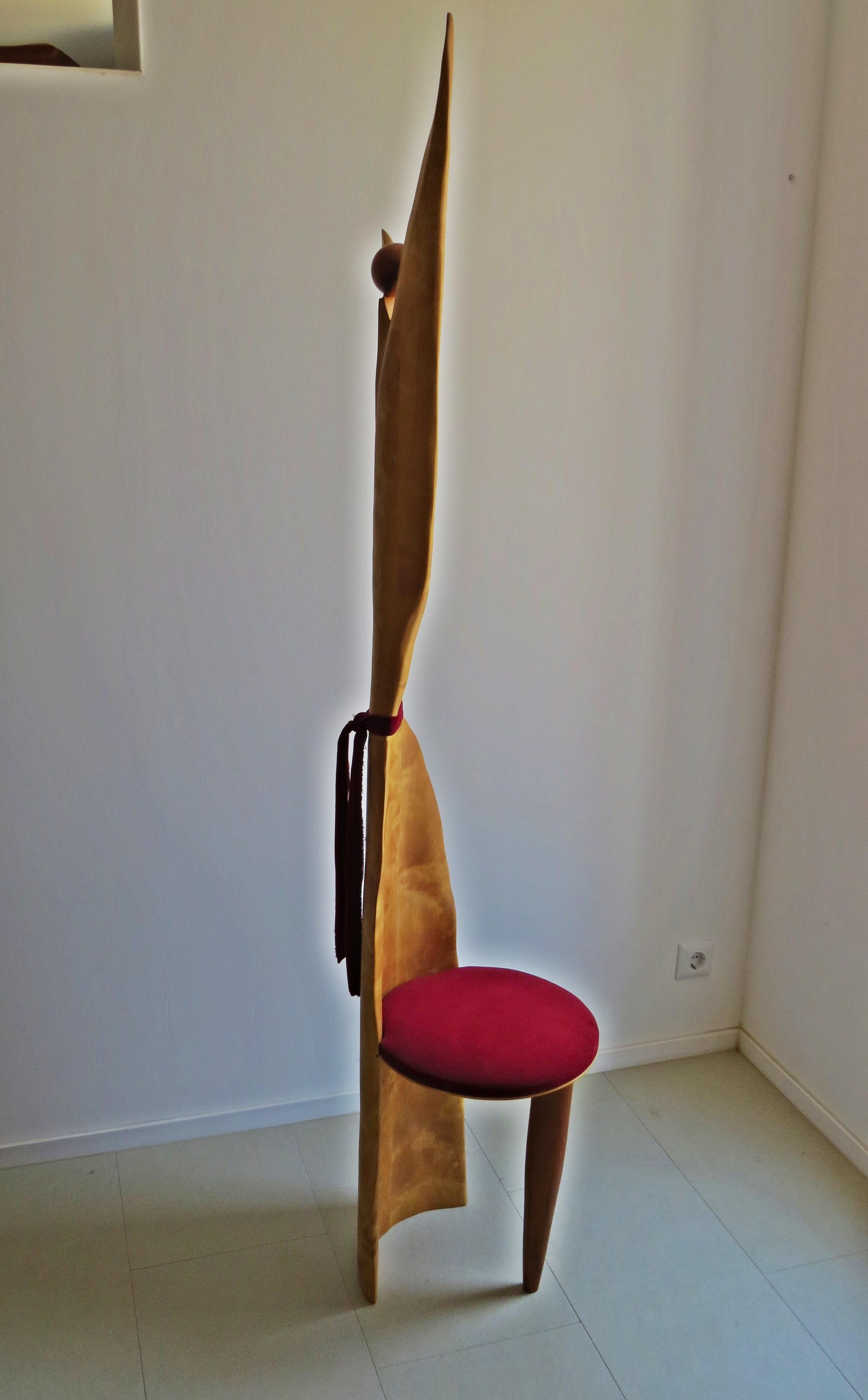 Allemand Chaise trône d'objet, fabriquée à la main de manière organique, article unique en vente