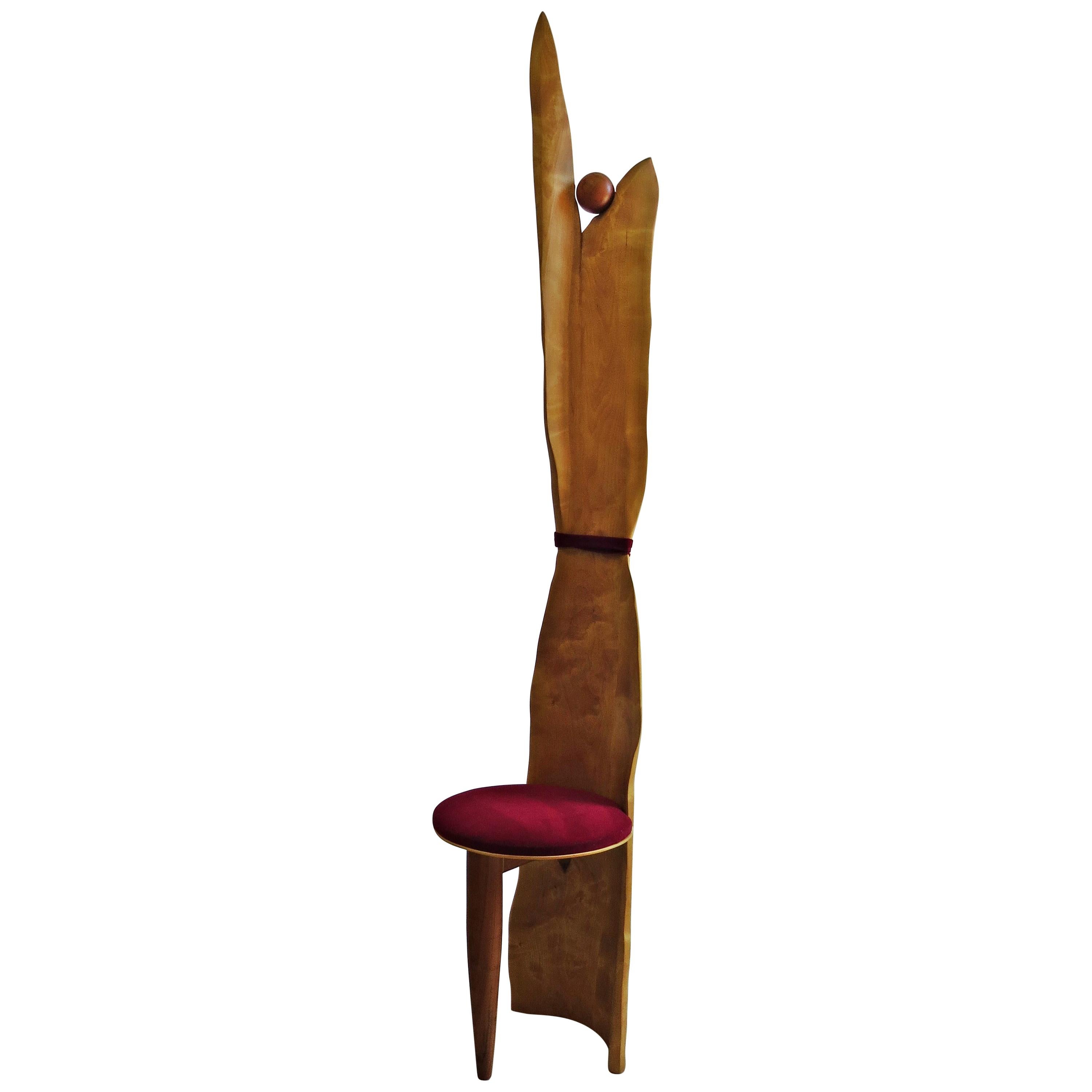 Chaise trône d'objet, fabriquée à la main de manière organique, article unique