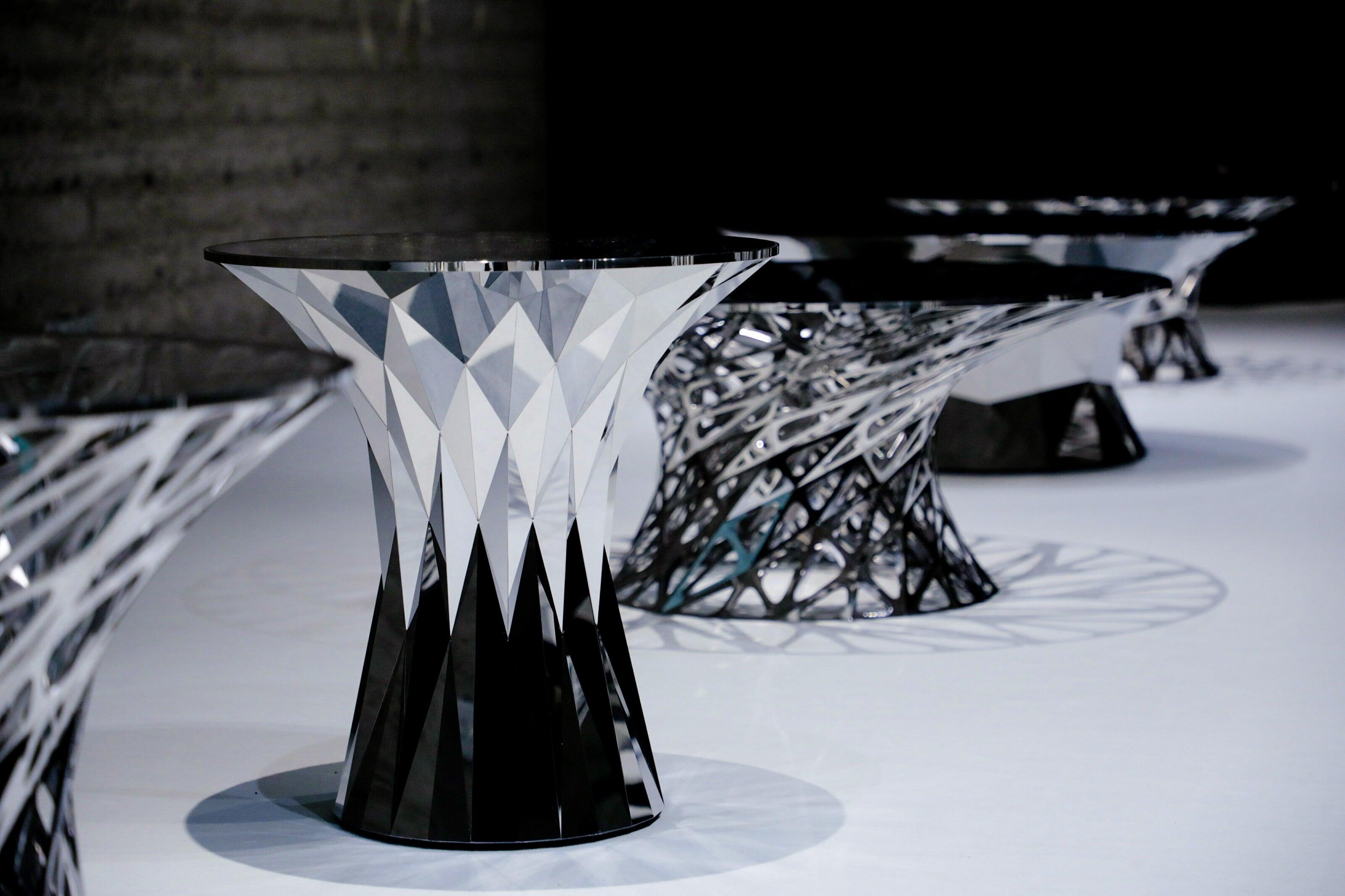 This elegantly designed table was created with handmade digital crafts, the same fabrication techniques devised in Zhoujie’s digital laboratory. The work's digital roots lend an architectural and minimal aesthetic not commonly found at this