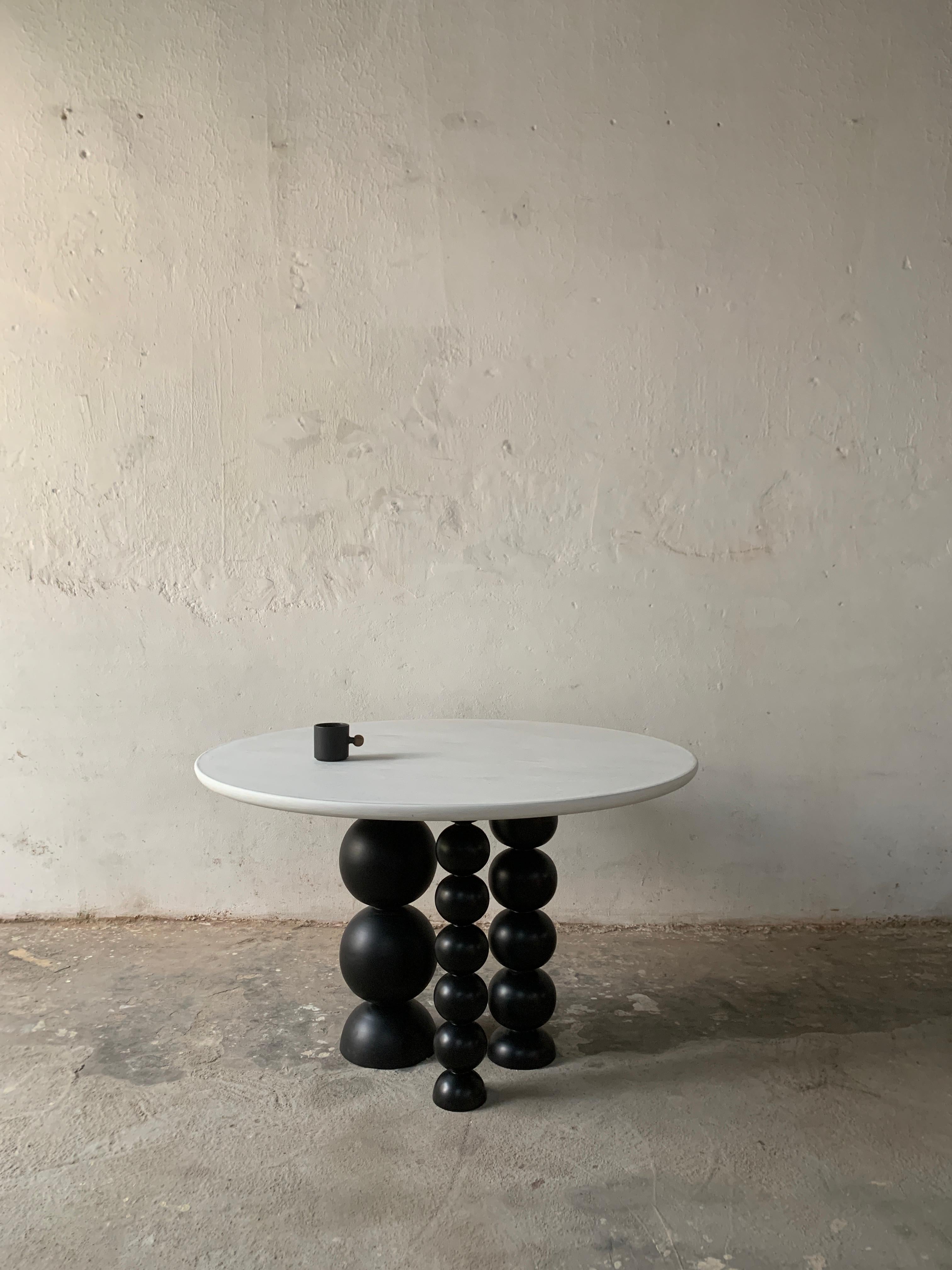 Objectry Round Dining Table – White Stucco Top, Carved Wood Base, 4–6 Seater For Sale 4