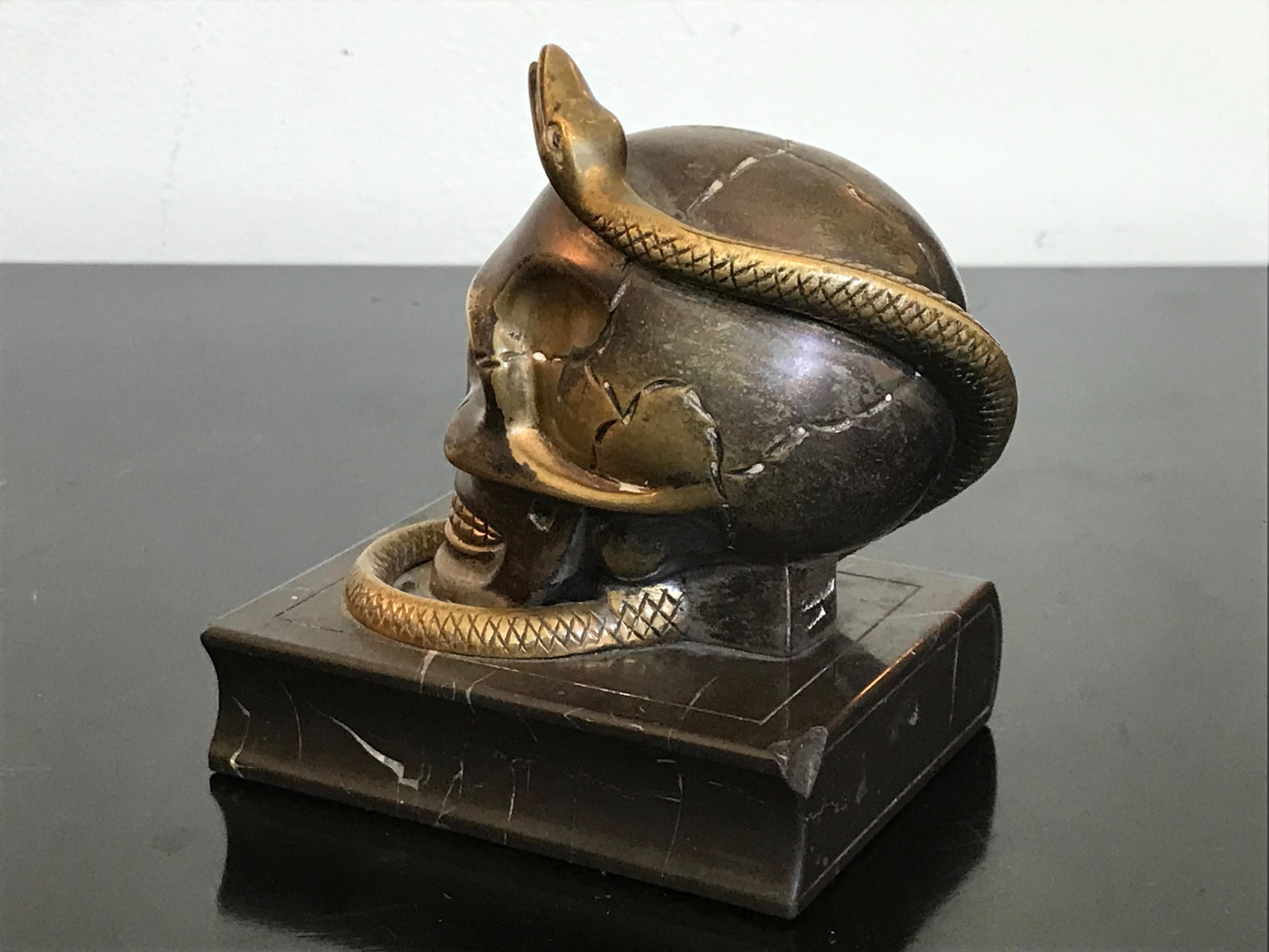 Bronze Skull with Snake Objet d'Art For Sale 7