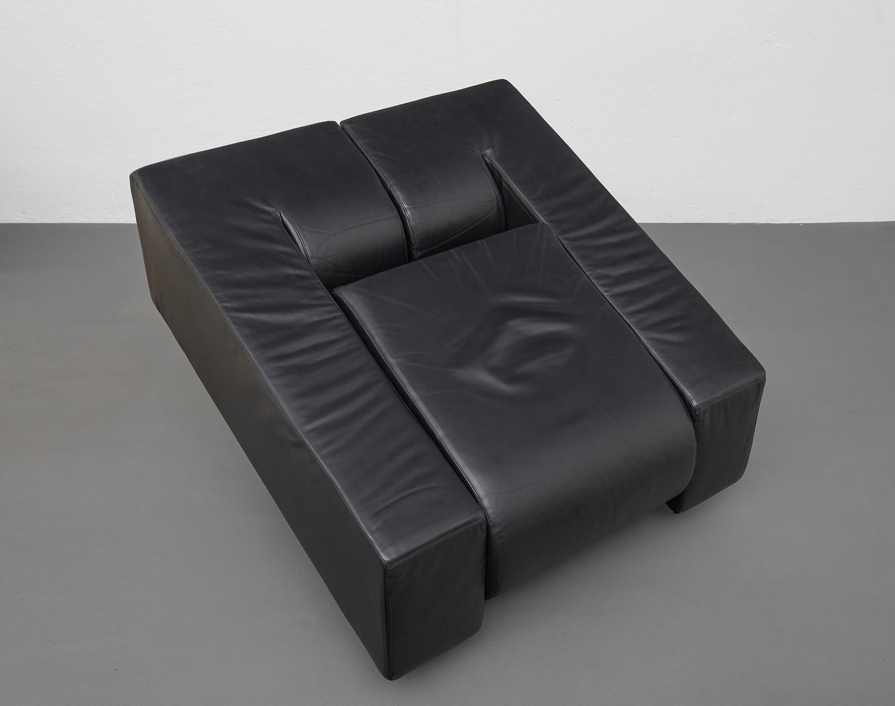 Post-Modern Obliqua Black Leather Lounge Chair by Mario Botta, Alias, 1987