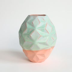 Oblique in Strawberry Pistachio
