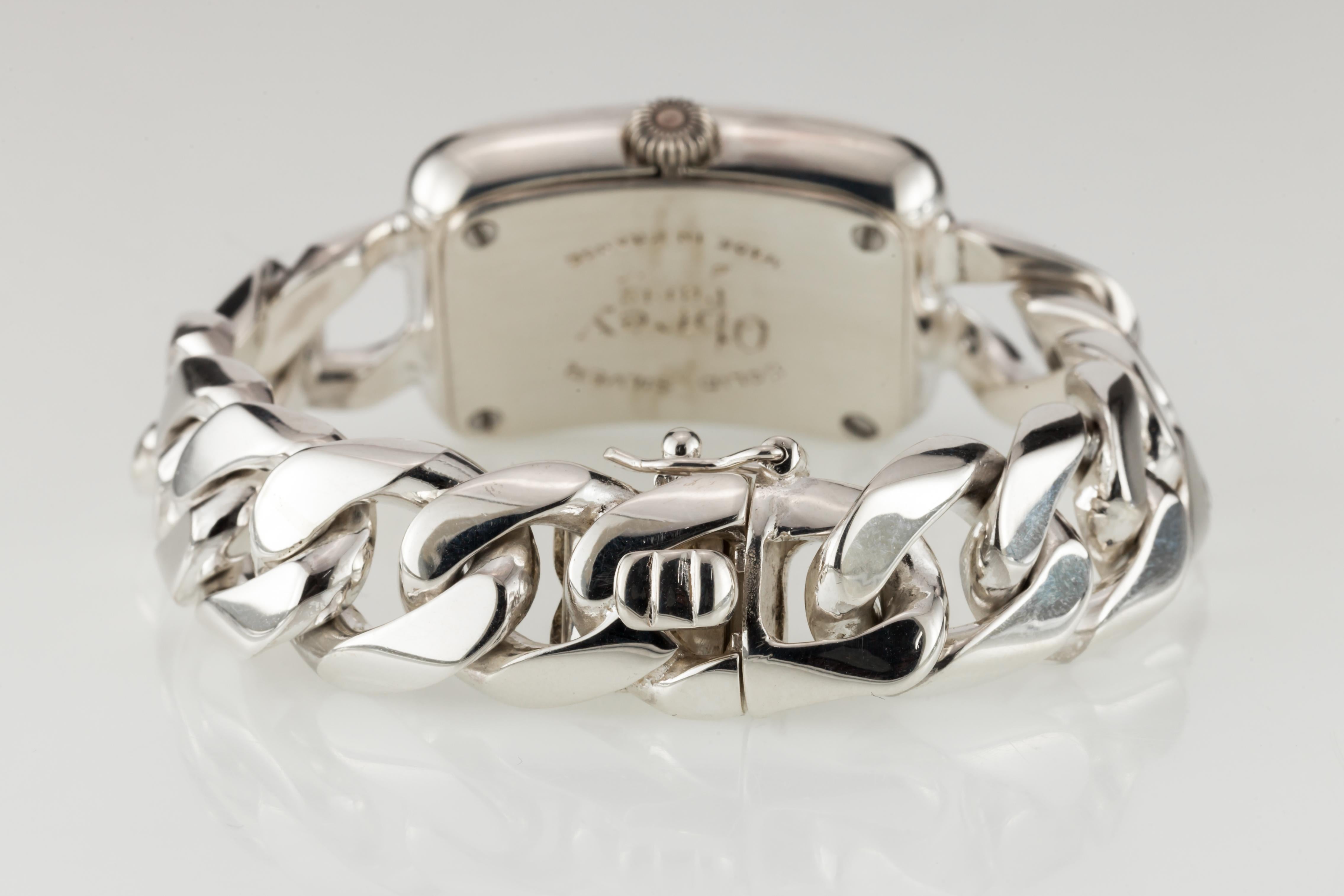 Obrey Montre rectangulaire à quartz en argent sterling avec bracelet à maillons 97 g Bon état à Sherman Oaks, CA