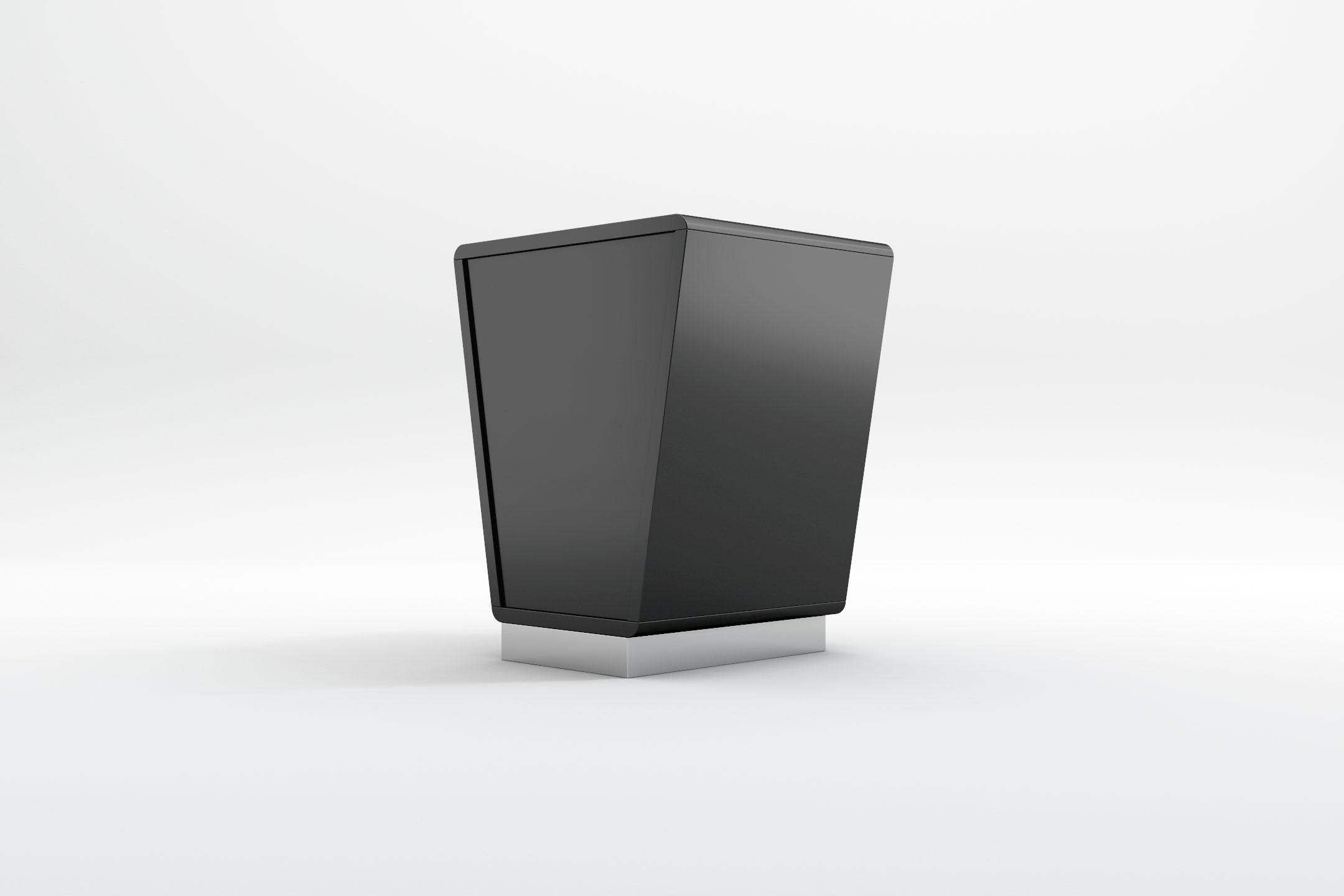 European Obsidian Bedside Table - Modern Black Lacquered Table with Chrome Plinth For Sale