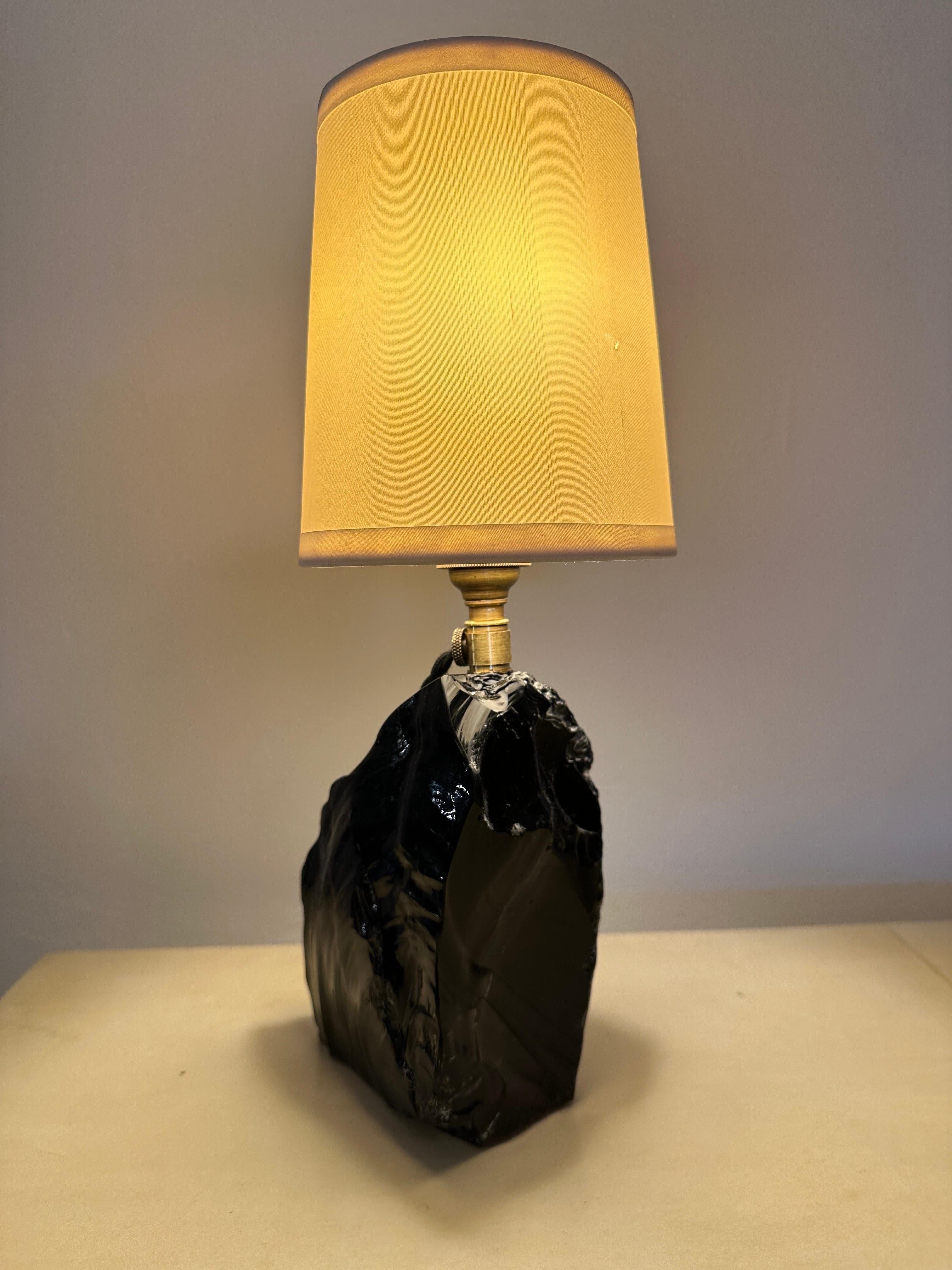 Slag Glass Obsidian Emerald Green Glass Table Lamp For Sale