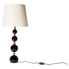 Lampe en obsidienne de Romain Barré