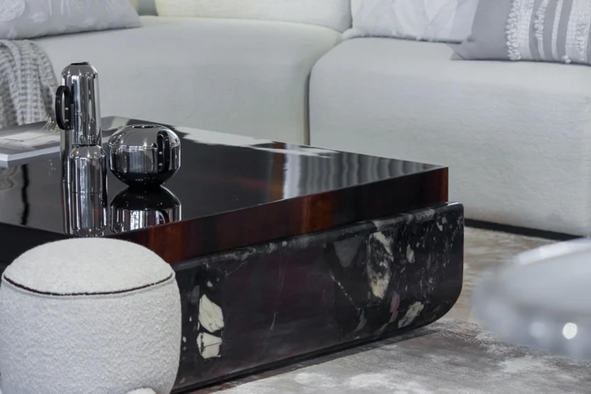 XXIe siècle et contemporain Table basse Obsidian Luxe - Une expression audacieuse du luxe moderne en vente