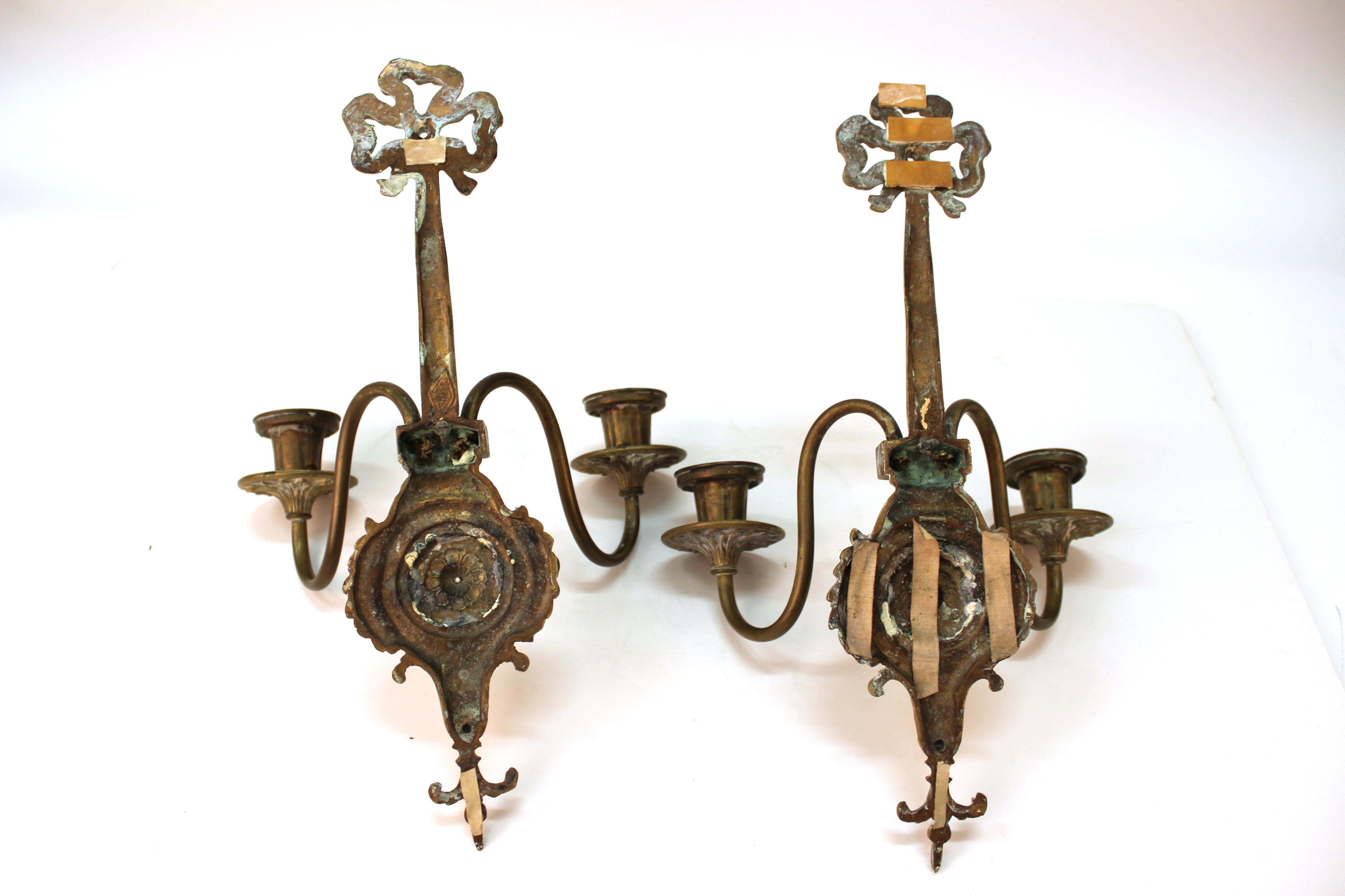 O.C. White Co. Neoclassical Style Gilt Brass Candelabra Sconces For Sale 4