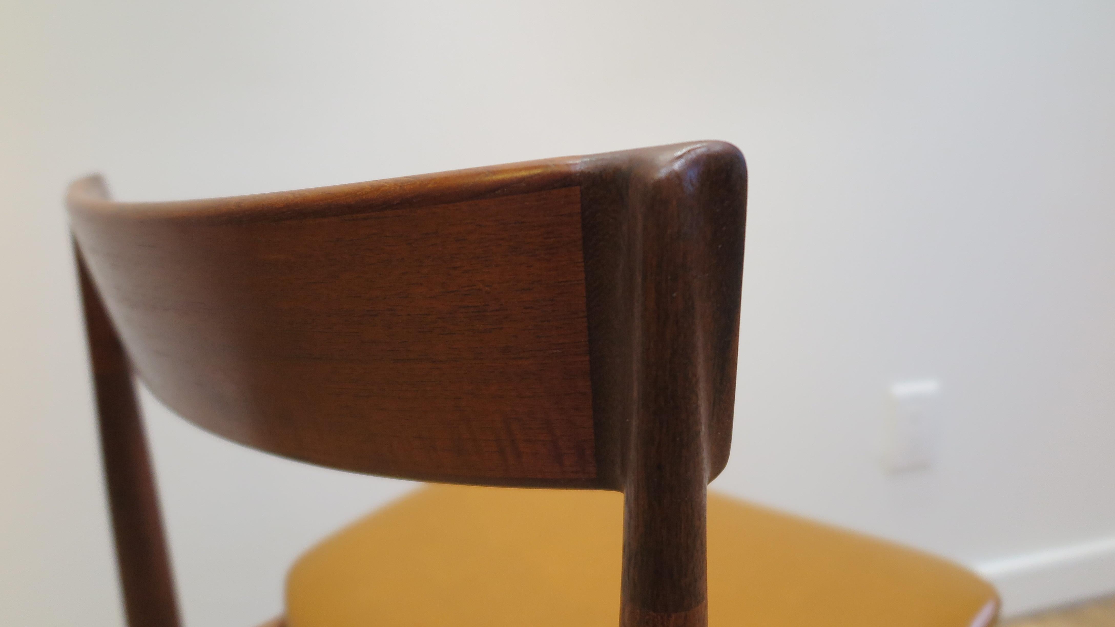 Mid-20th Century Occasional Chair Henry Rosengren Hansen model 39 For Sale